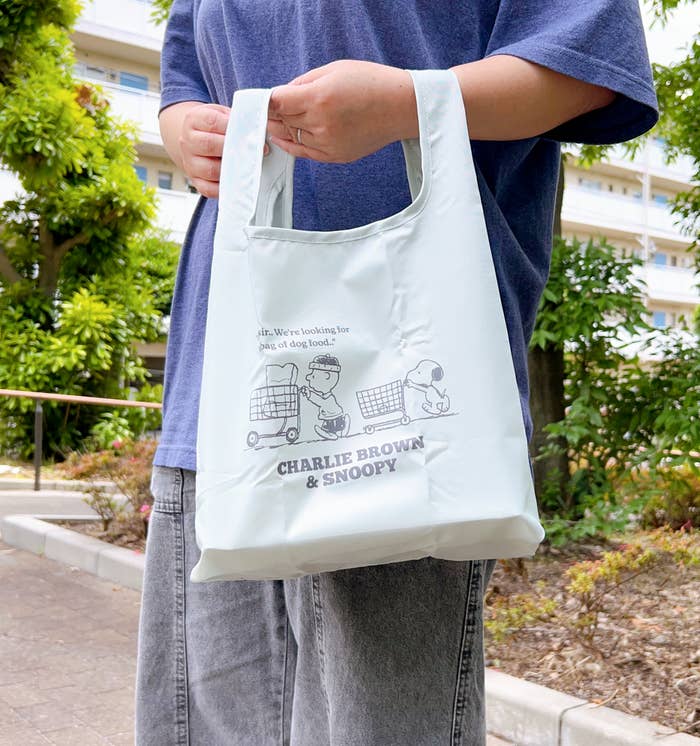 Honeys(ハニーズ)のおすすめバッグ「スヌーピー/お弁当バッグ」