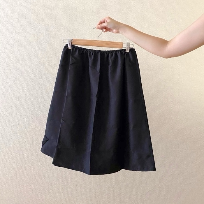 GU（ジーユー）のおすすめファッションアイテム「ドットプリントワンピース（ノースリーブ）Z」