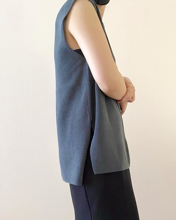 極美品✨スタイリスト ウォッシャブル フレンチスリーブトップス ネイビー Rakuten Mini本体極美品✨スタイリスト ウォッシャブル フレンチ