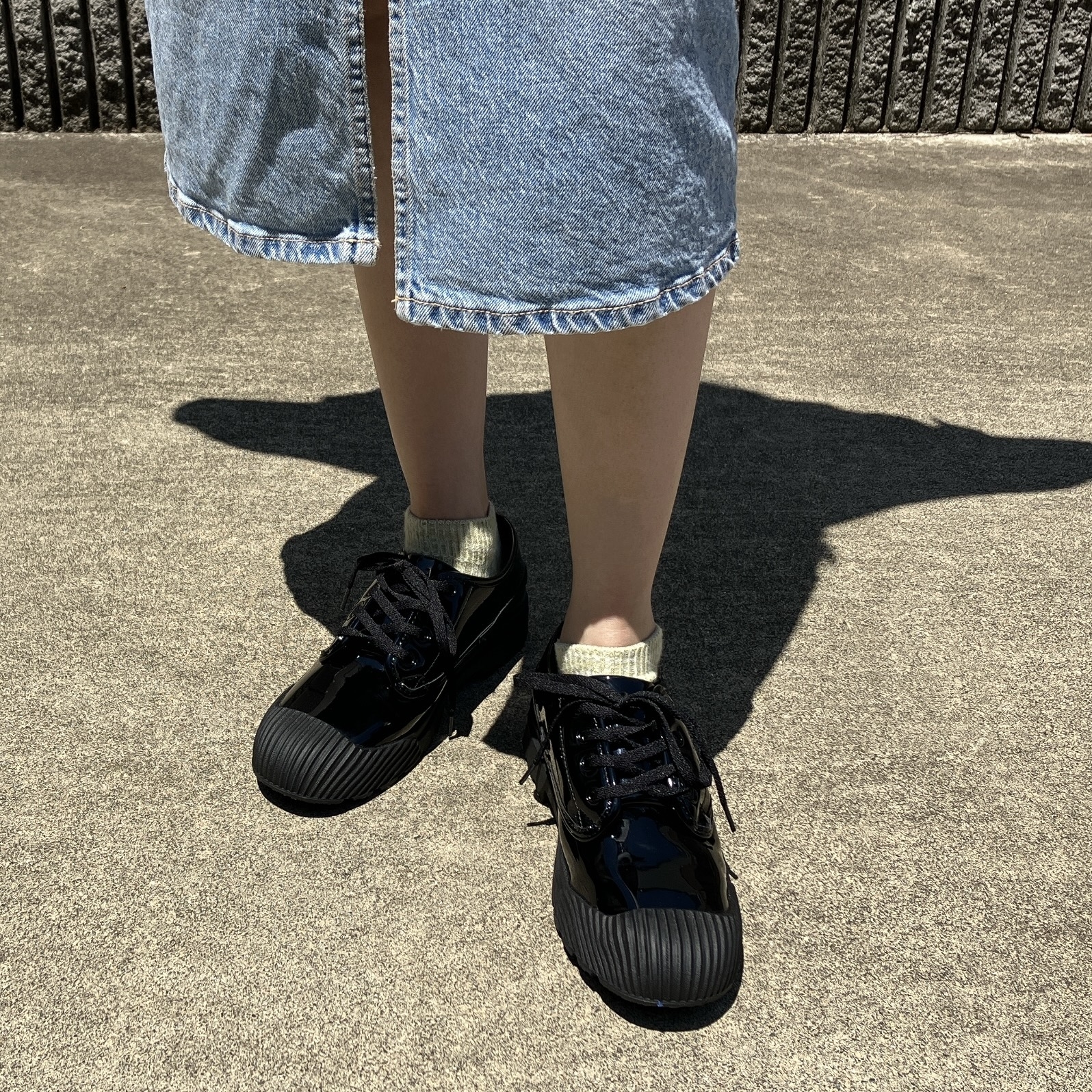 GU（ジーユー）のおすすめスニーカー「レインスニーカー」