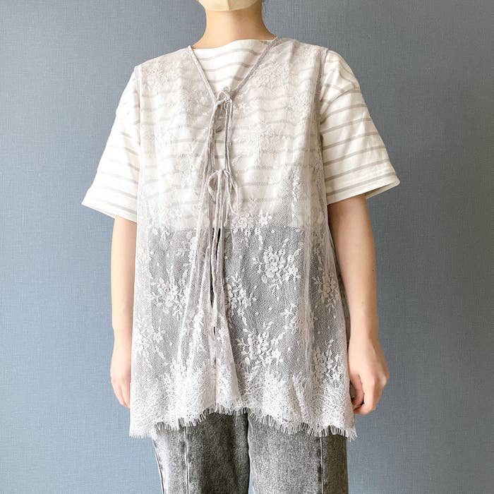 ニコアンドのオススメのトップス「2WAYレースベスト」