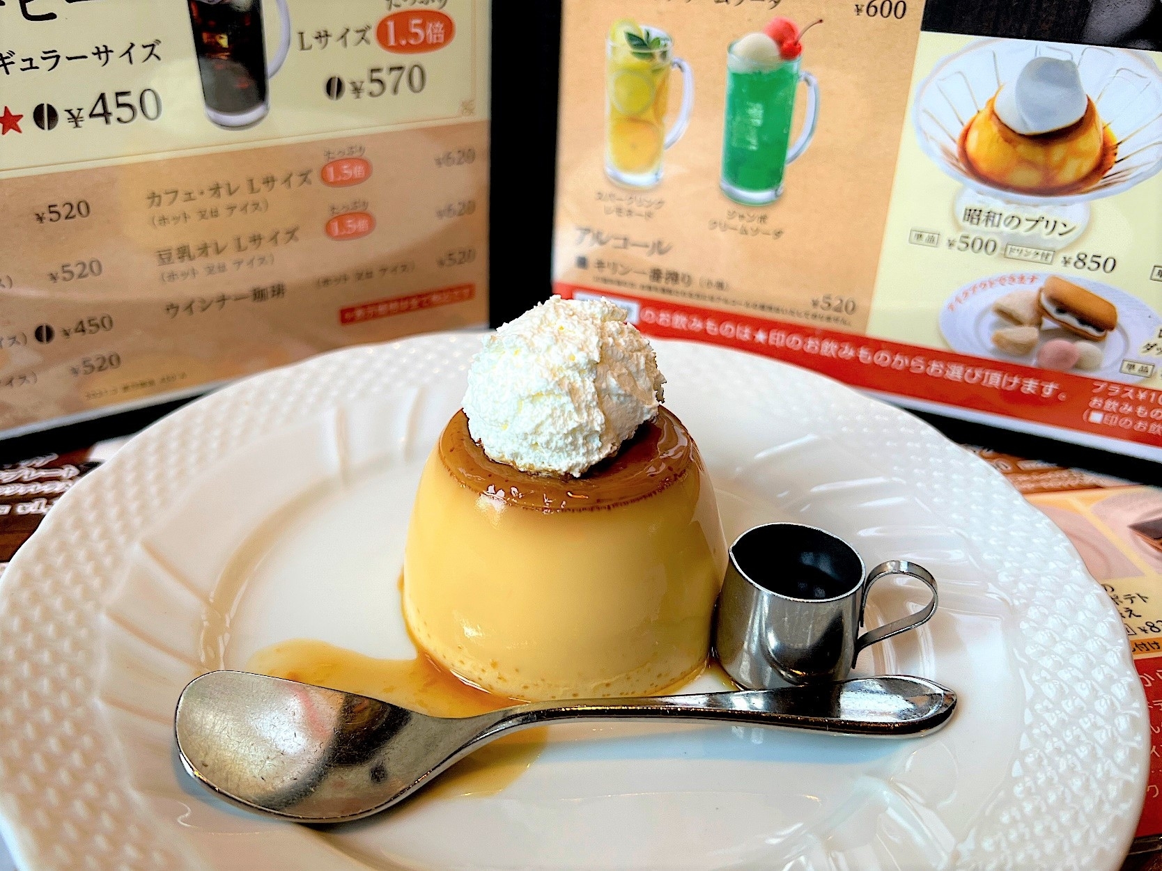 星乃珈琲店のおすすめスイーツ「昭和のプリン」