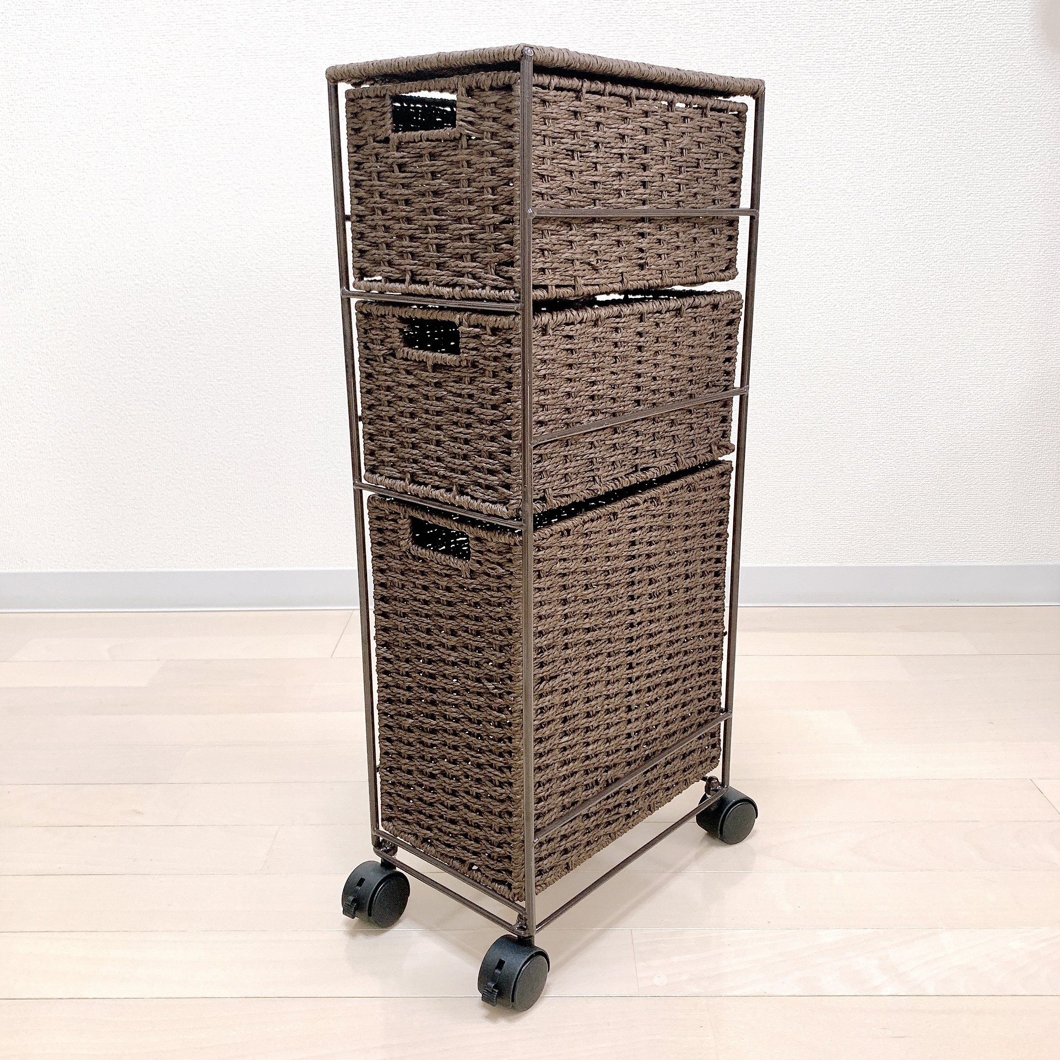 ニトリのおすすめの収納アイテム「スリムワゴン 3段 ライラ（DBR）」