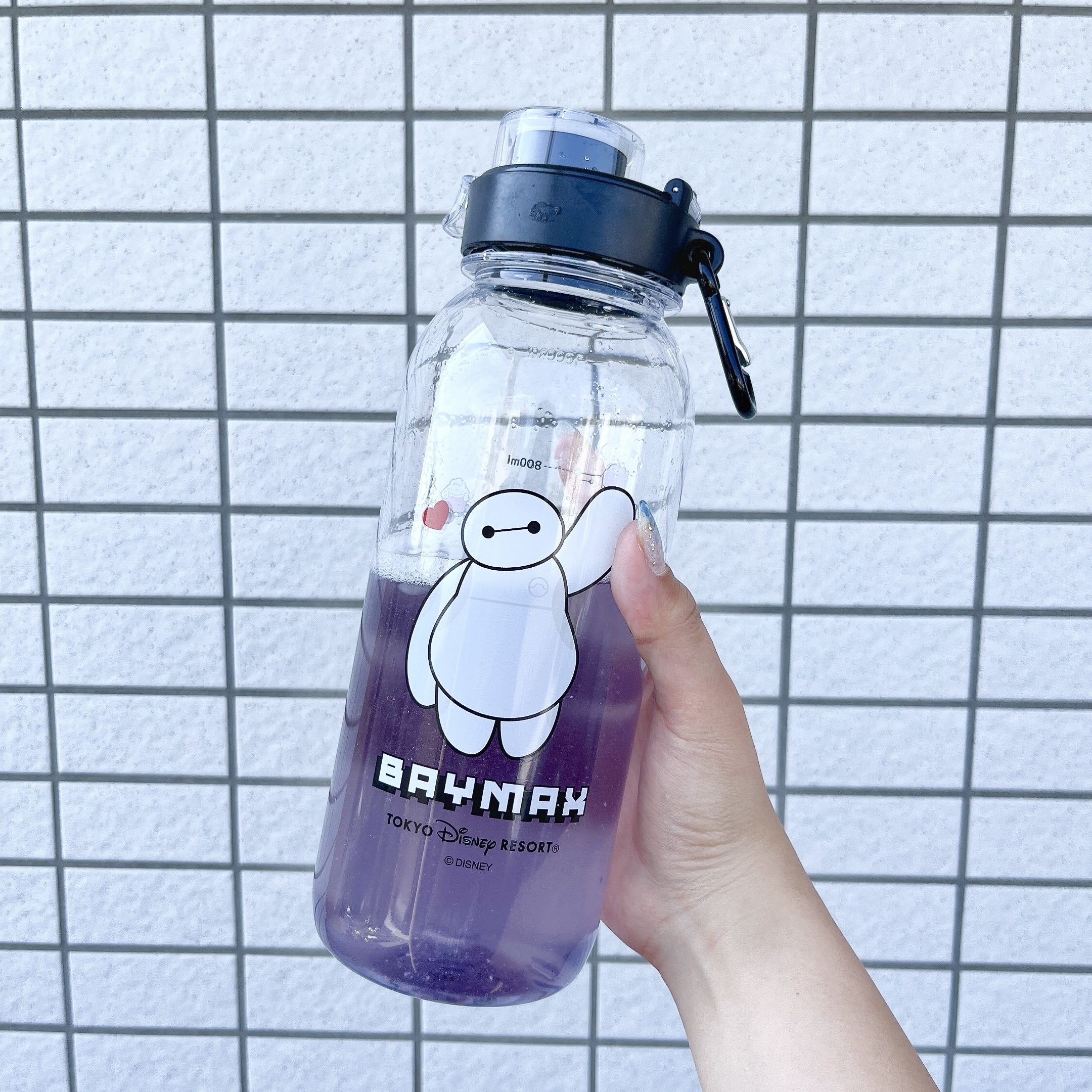 ディズニーランドのおすすめおみやげ「ドリンクボトル1.05L ベイマックス」