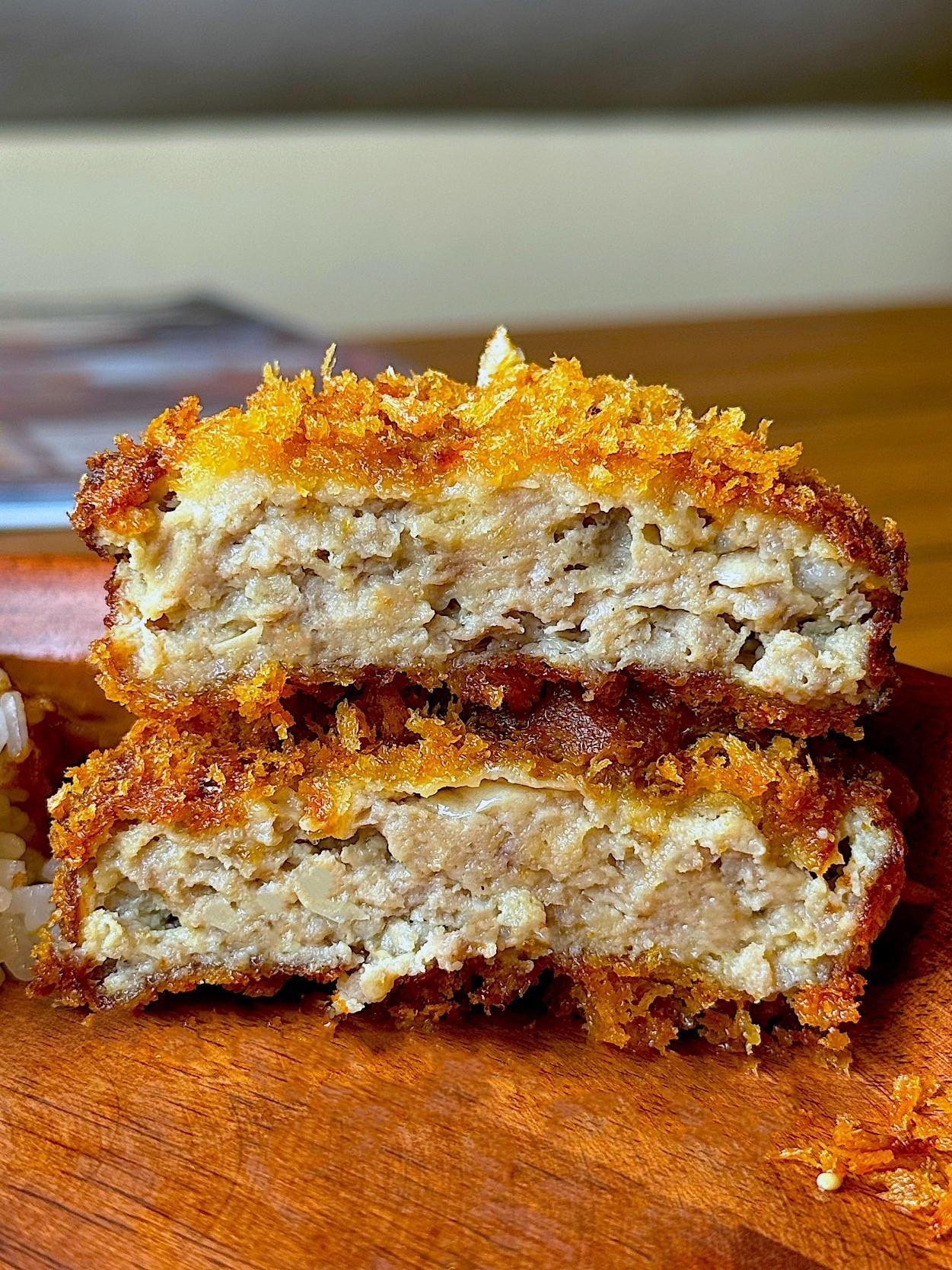 びっくりドンキーのおすすめメニュー「メンチカツカレーディッシュ」