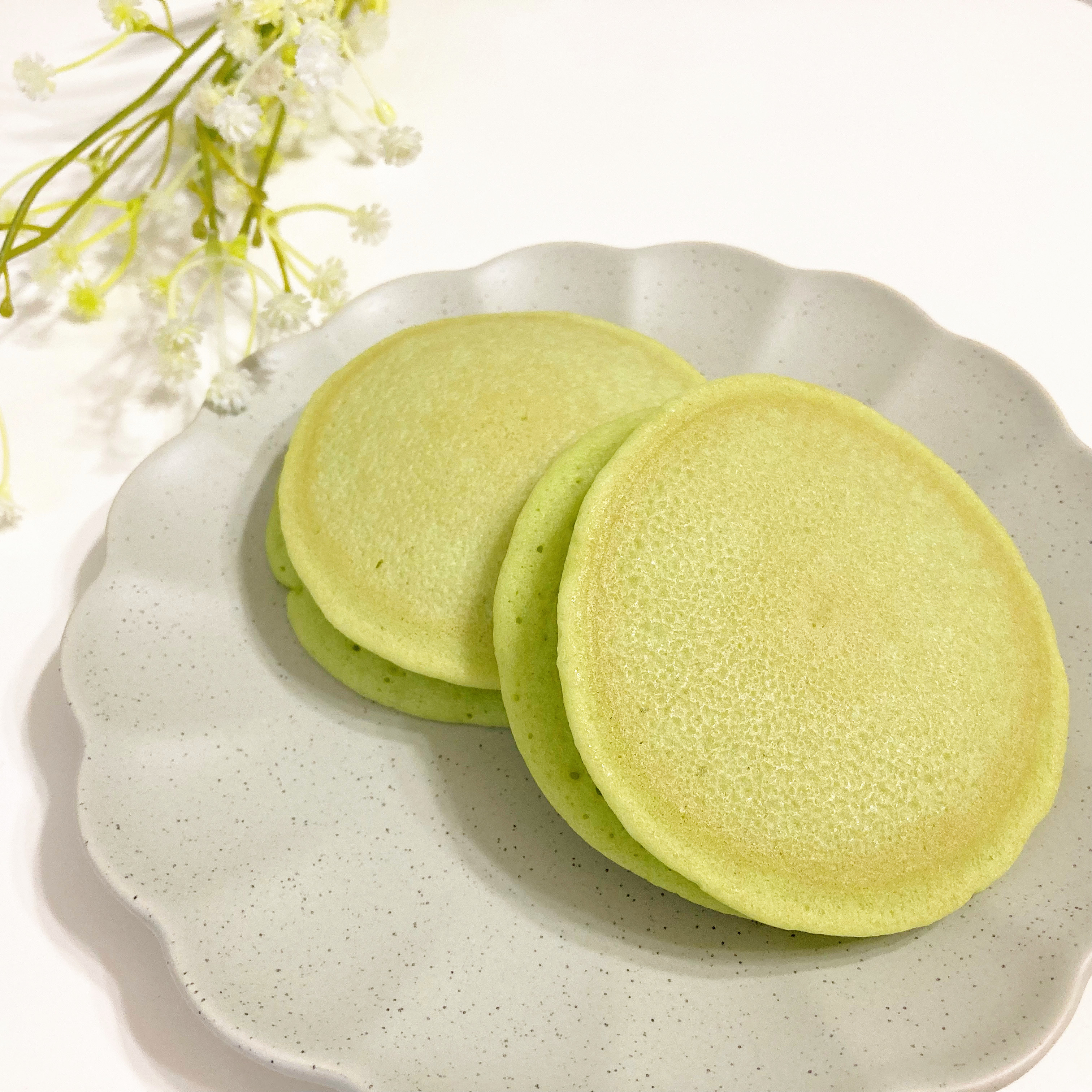 FamilyMart（ファミリーマート）のおすすめスイーツパン「クラウンメロンパンケーキ2個入」