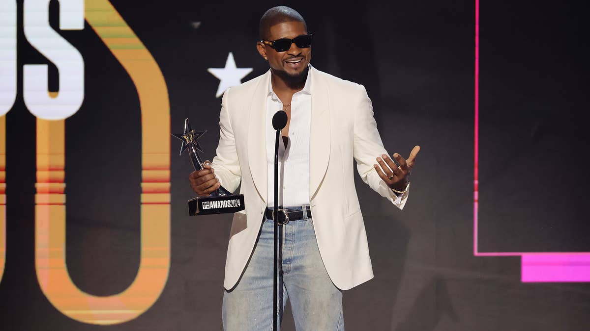 The 'Coming Home' singer is the 2024 recipient of the prestigious BET Lifetime Achievement Award.