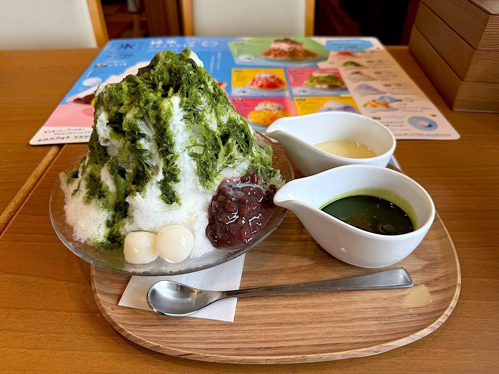 COCO'S(ココス)のおすすめスイーツ「純氷ふわふわかき氷 宇治金時」