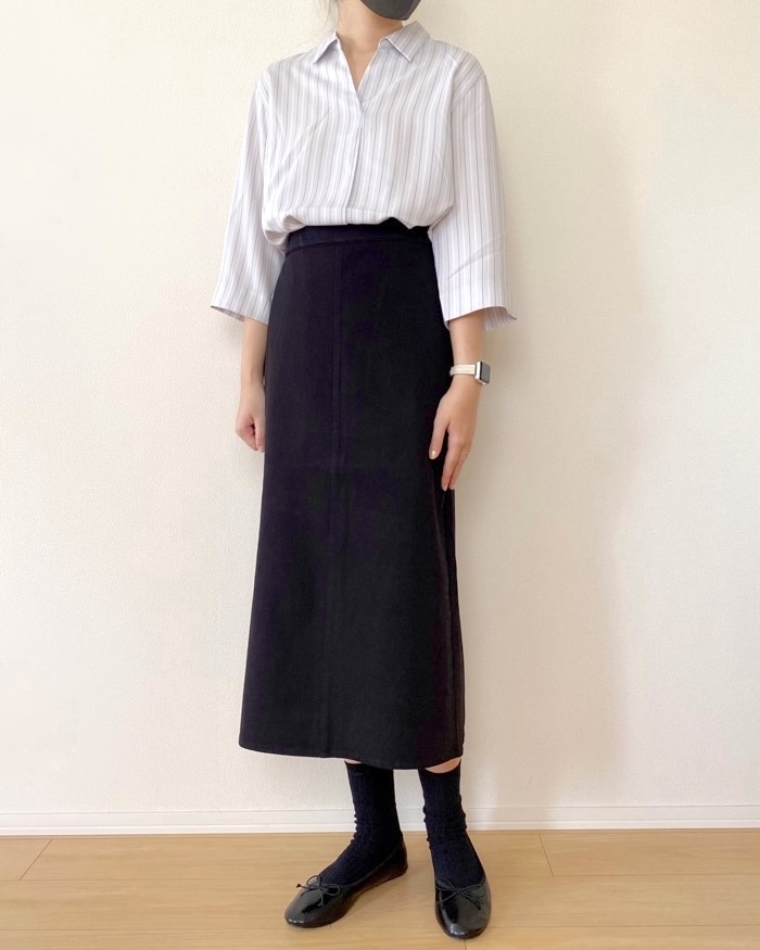 ユニクロのオススメのブラウス「レーヨンスキッパーブラウス/ストライプ/7分袖」のコーディネート