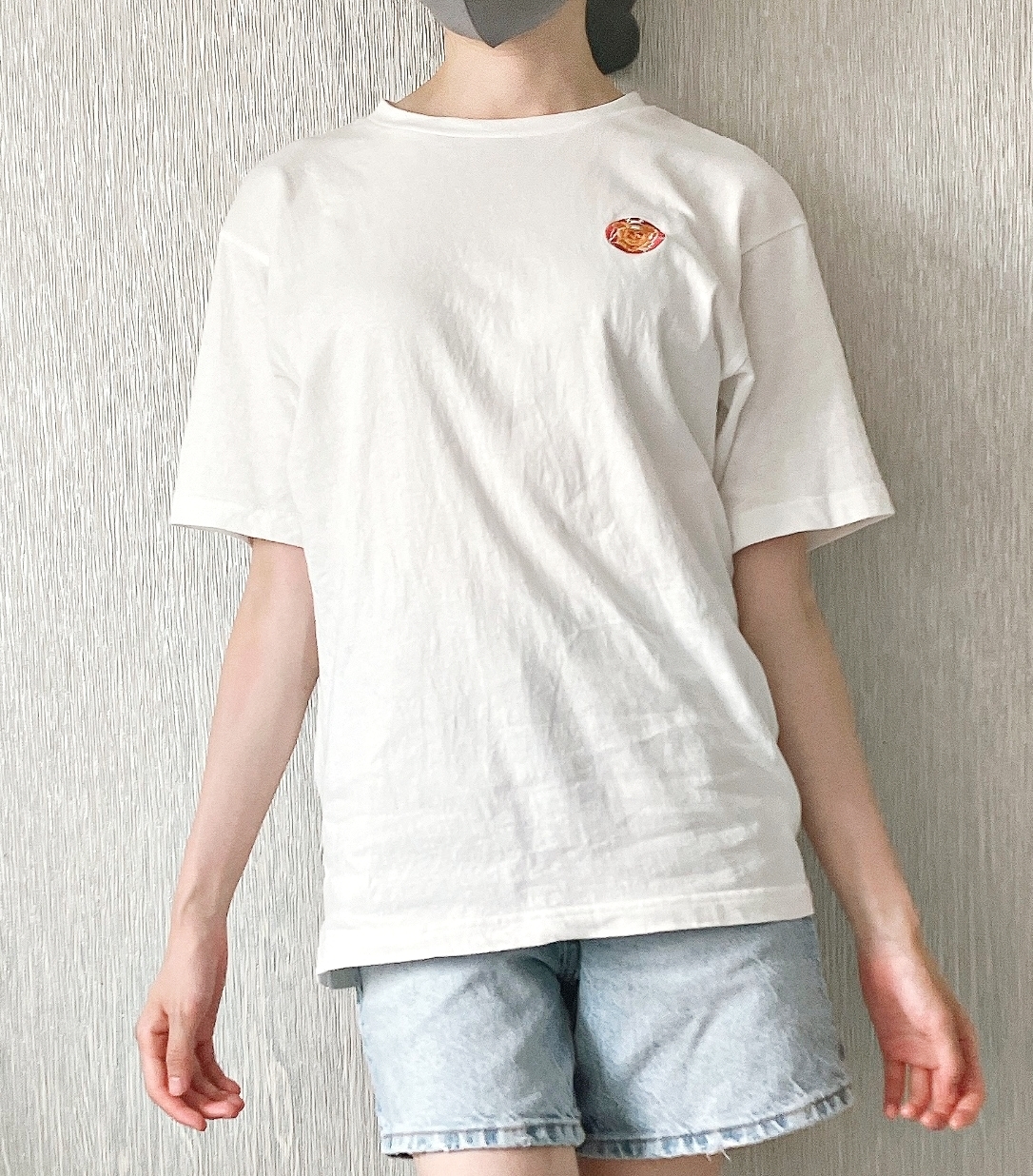 ディズニーランドの「ミッキーTシャツ」がとってもキュート！あの人気フードが刺繍になってるの！