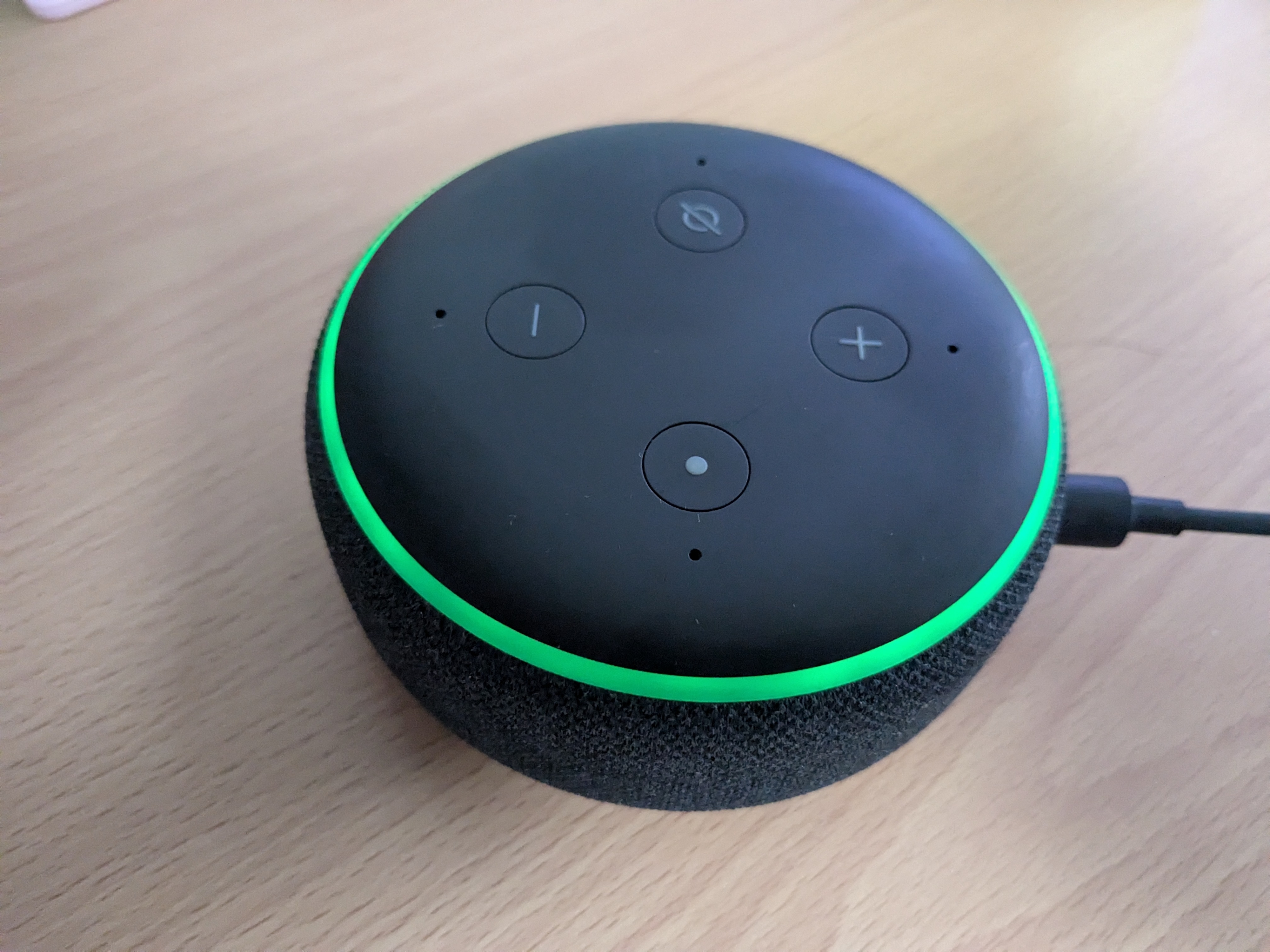 [10パー値下げ] ☆美品　Amazon Echo Studio Amazon「Echo Studio」が高音質化。新色ホワイトも発売 - AV Watch