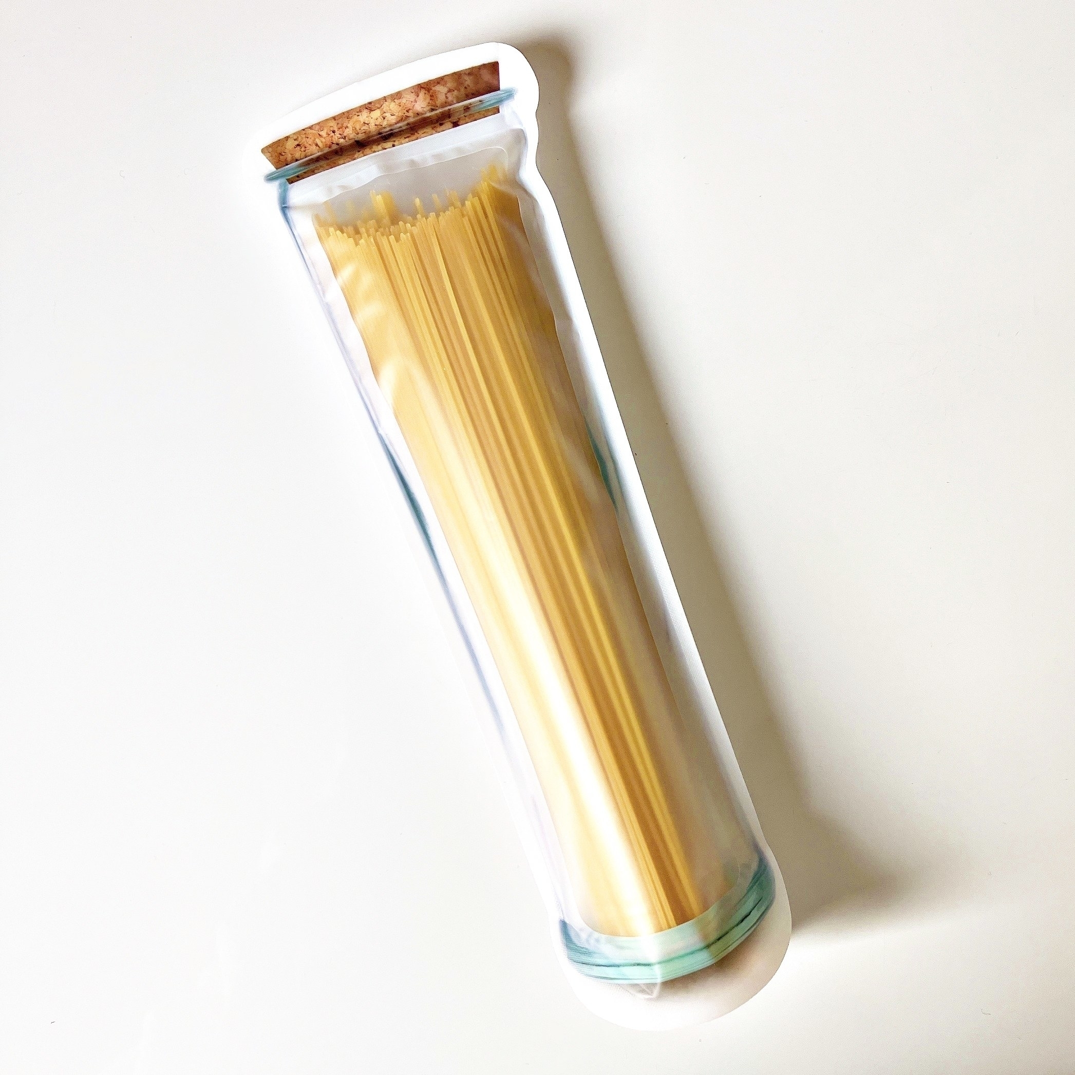 ダイソーのオススメのグッズ「底マチジップバッグ(550ml、3枚)」