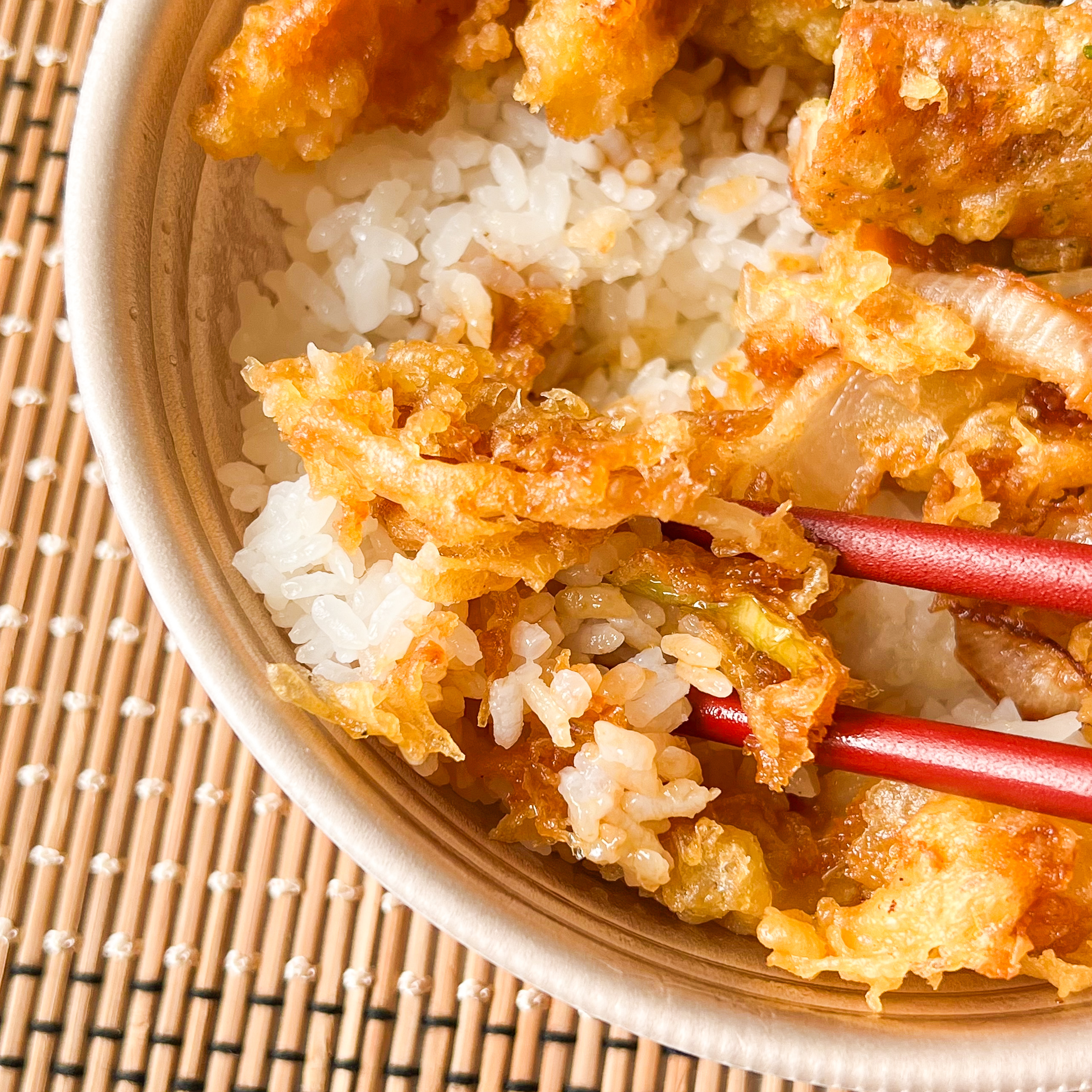 ほっかほっか亭のおすすめ弁当メニュー「海鮮おろし天丼」