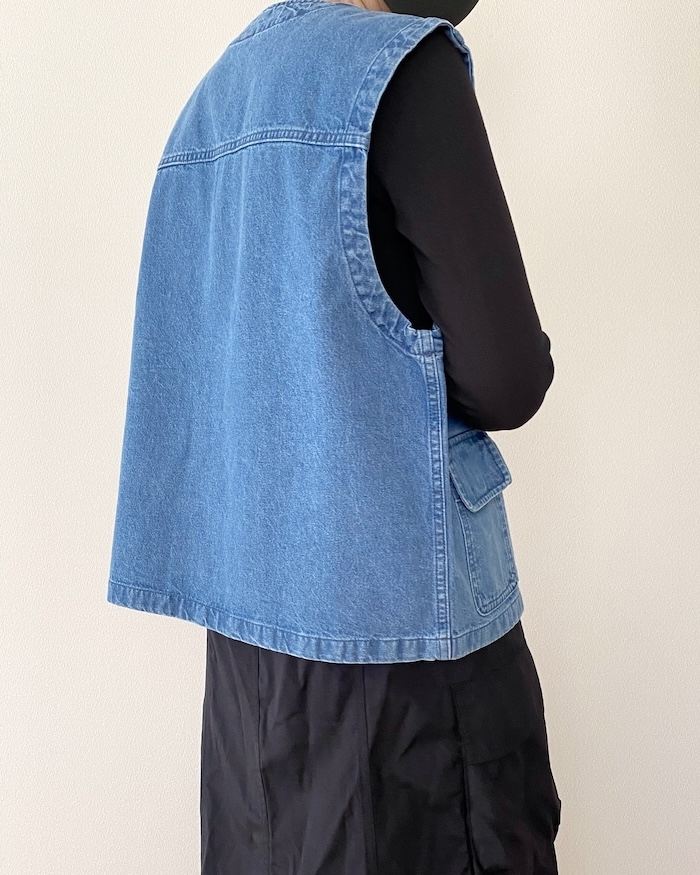 GUのオススメのベスト「デニムマルチポケットベスト（セットアップ可能）」