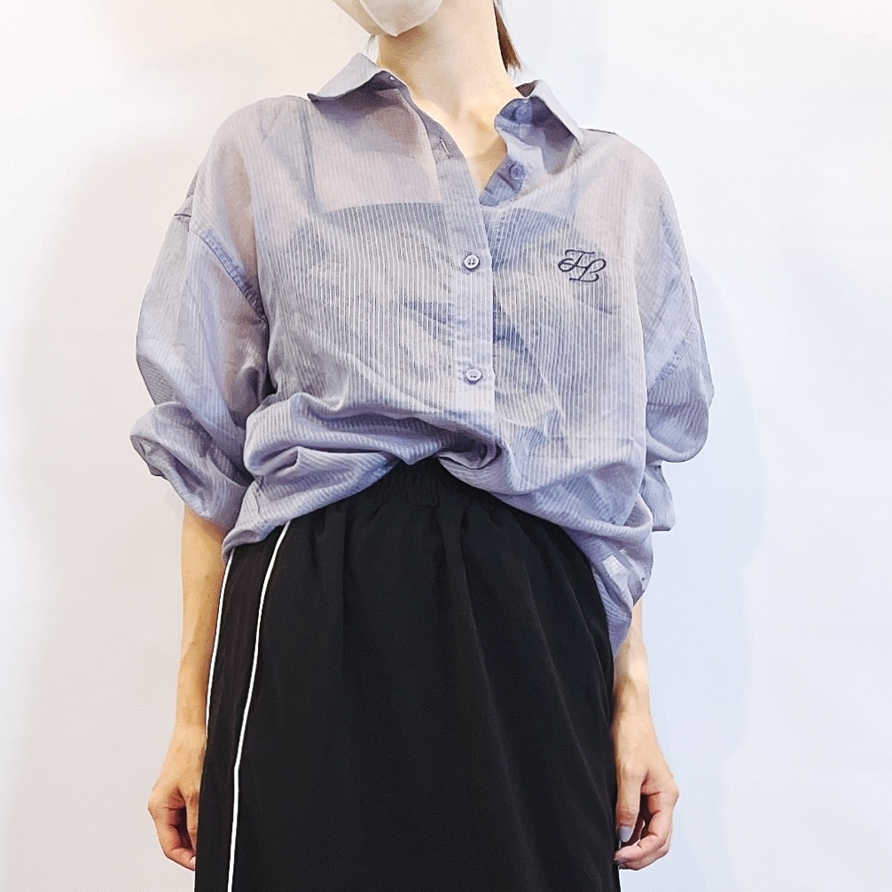 しまむらのおすすめファッションアイテム「シアーストライプシシュウSH」