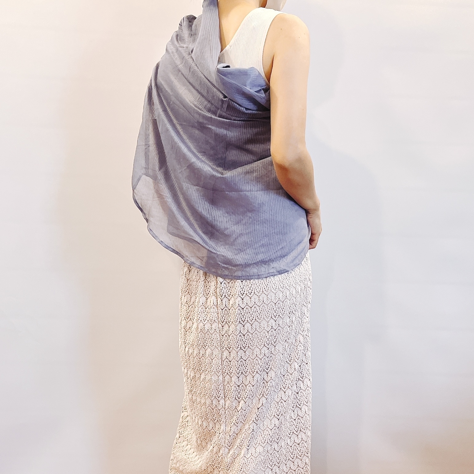 しまむらのおすすめファッションアイテム「シアーストライプシシュウSH」