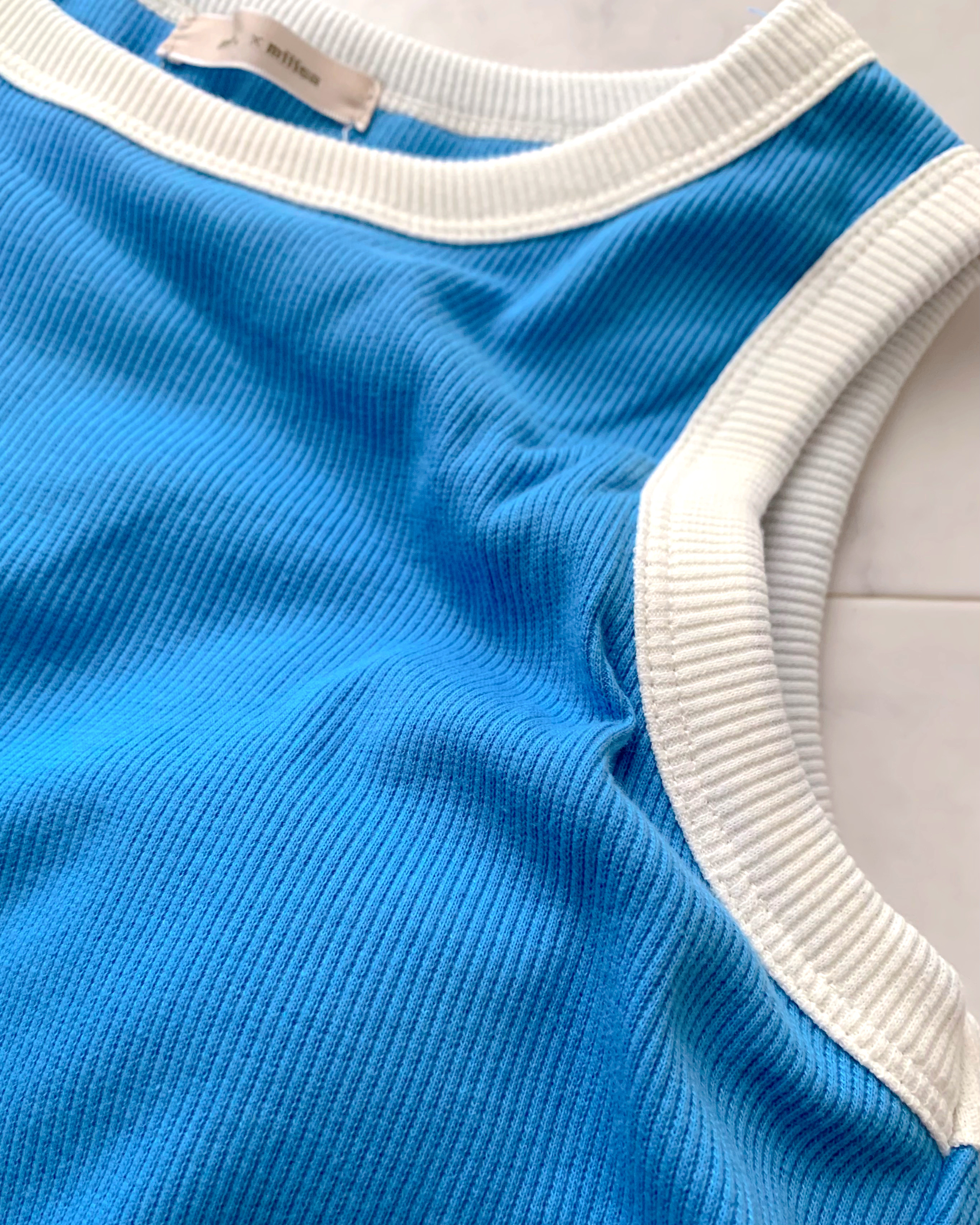 しまむらのおすすめファッションアイテム「TTmii*ハイショクCタンク」