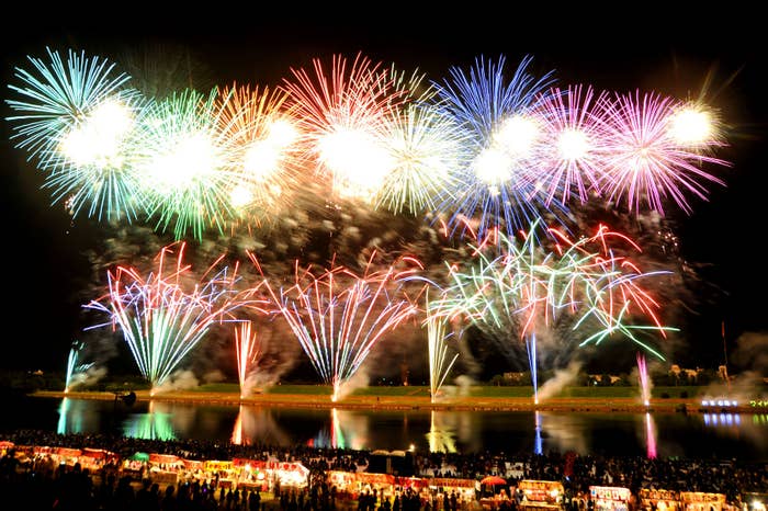 「筑後川花火大会」(2010年)時事