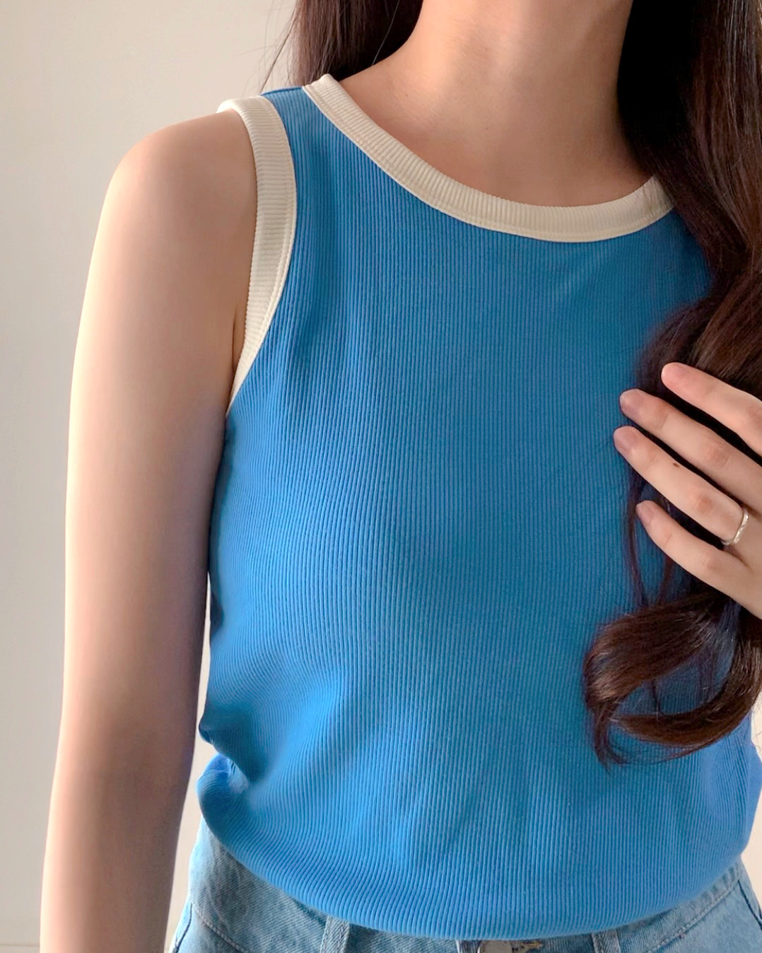 しまむらのおすすめファッションアイテム「TTmii*ハイショクCタンク」