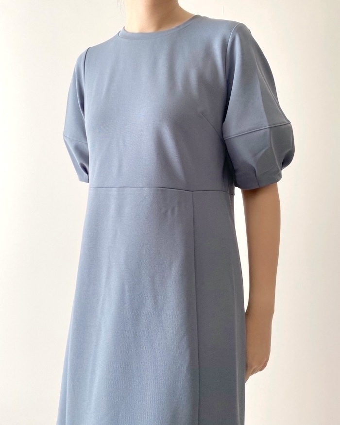 GUのおすすめアイテム「ランタンスリーブワンピース(5分袖)Z+E」