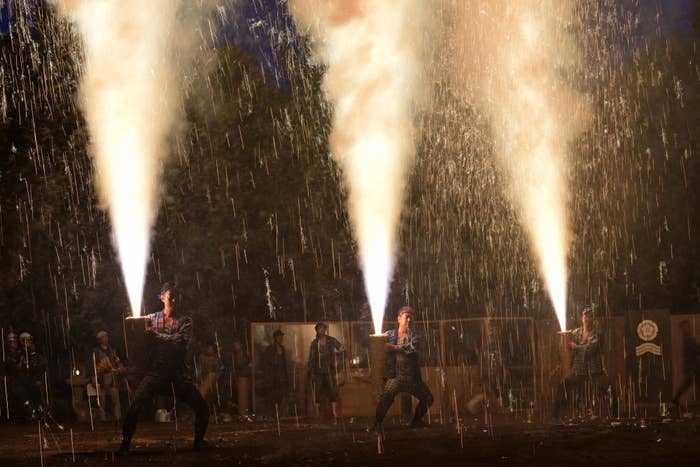 豊橋祇園祭・手筒花火(2019年) / 時事通信フォト