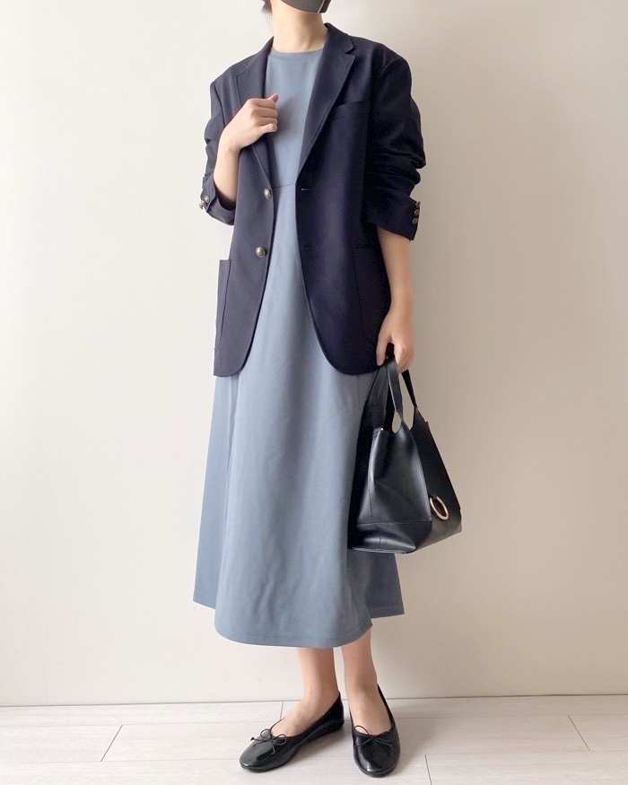 GUのおすすめアイテム「ランタンスリーブワンピース(5分袖)Z+E」のコーディネート