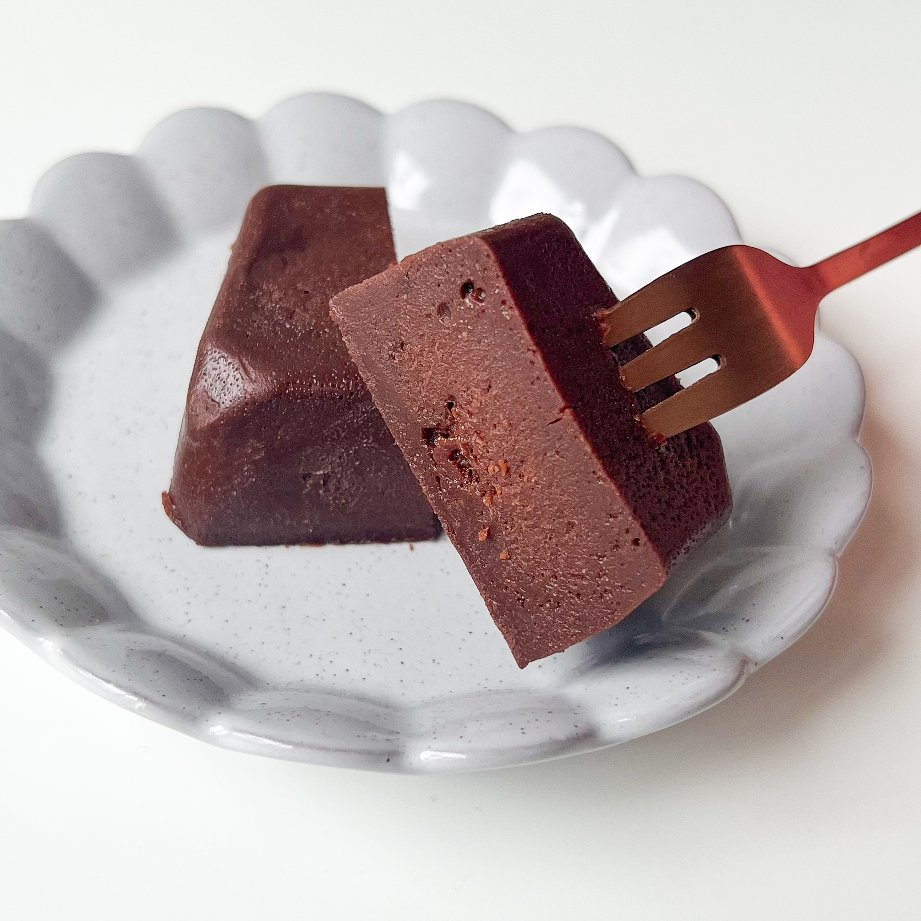 LAWSON（ローソン）のおすすめスイーツ「テリーヌショコラ フランス産チョコレート使用」