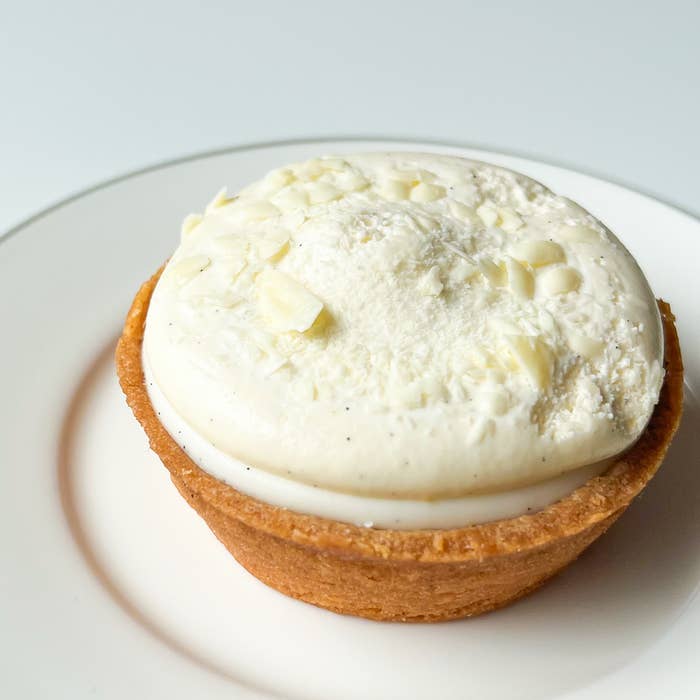 LAWSON(ローソン)のおすすめスイーツ「バニラクリームタルト」