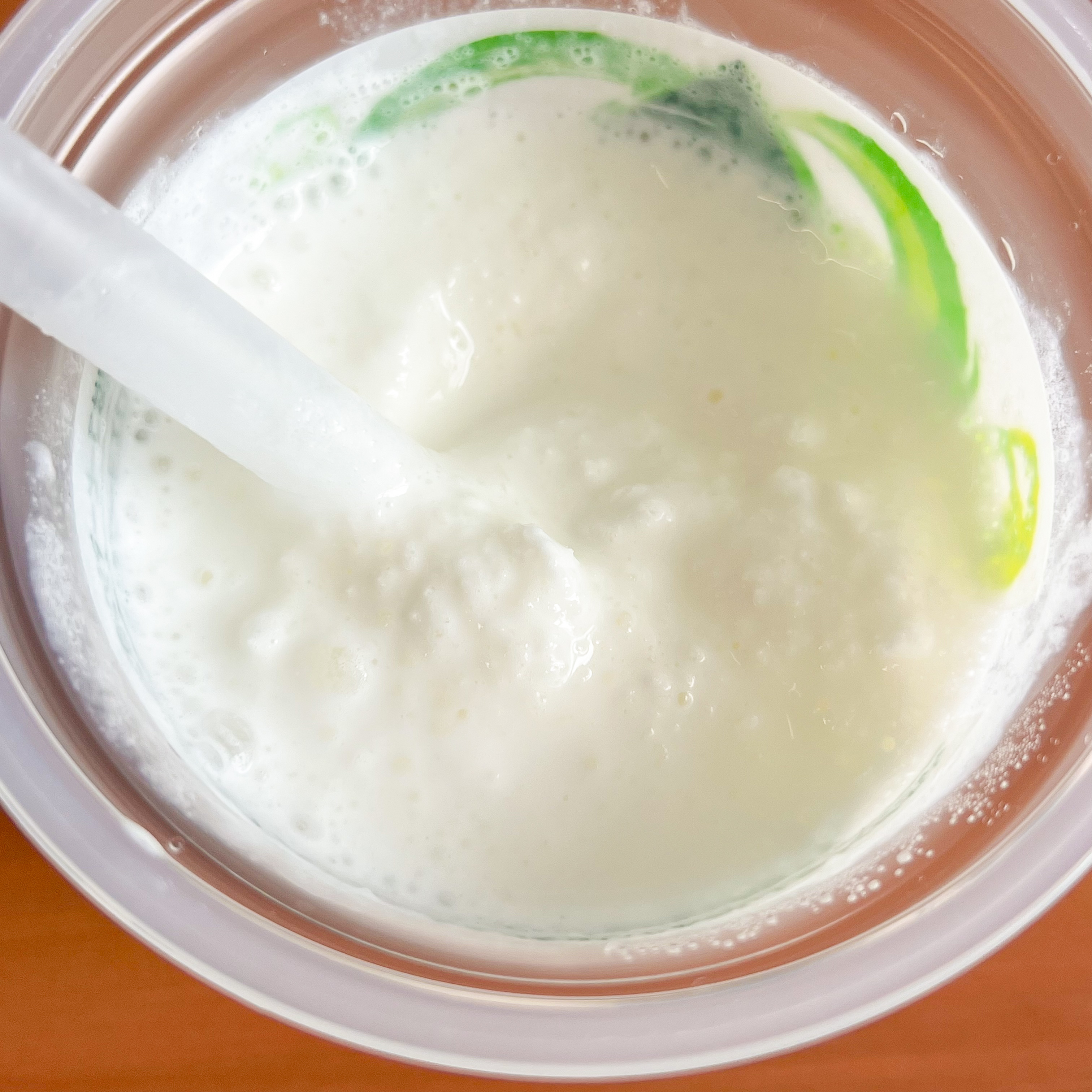 FamilyMart（ファミリーマート）のおすすめ商品「森永アロエヨーグルト味フラッペ」