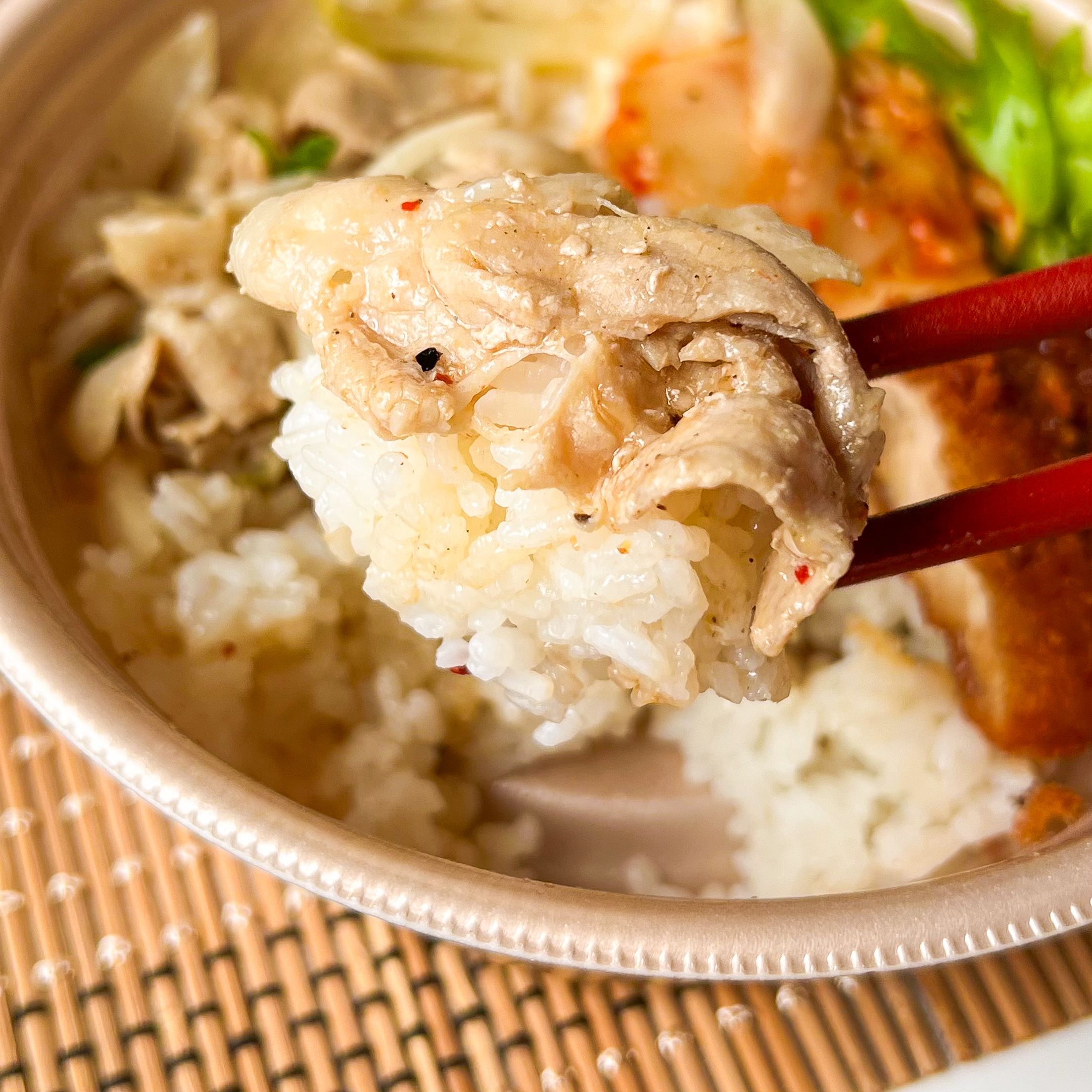 ほっかほっか亭のおすすめ弁当「ねぎ塩豚カルビ丼」