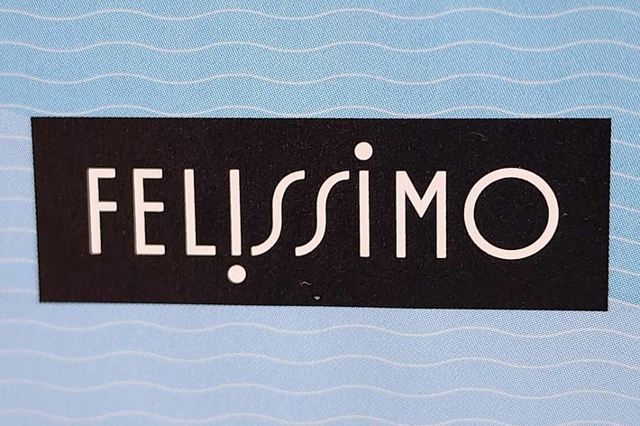 「FELISSIMO」のロゴが表示されています。