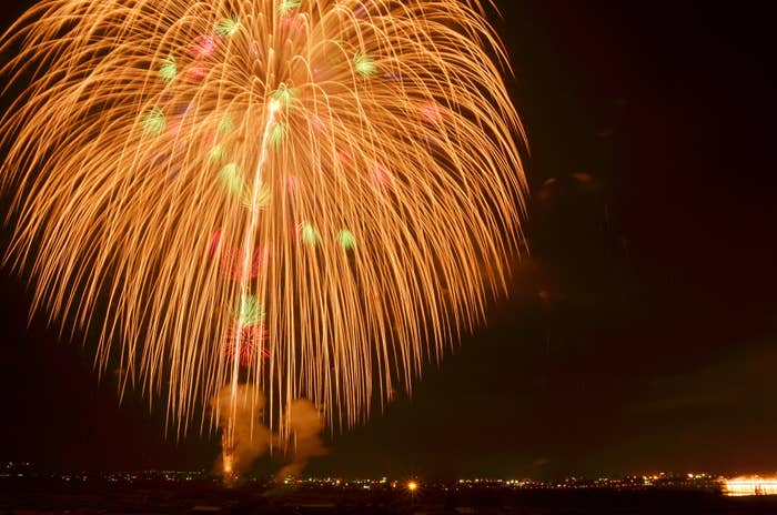 「長岡まつり大花火大会」(2015年)時事通信