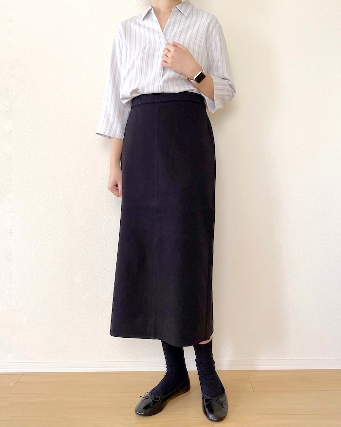 UNIQLO（ユニクロ）のおすすめファッションアイテム「ウルトラストレッチナロースカート」のコーディネート