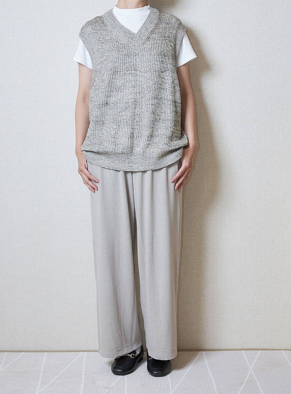 UNIQLO(ユニクロ)のおすすめファッションアイテム「ソフトブラッシュドイージーパンツ」のコーディネート