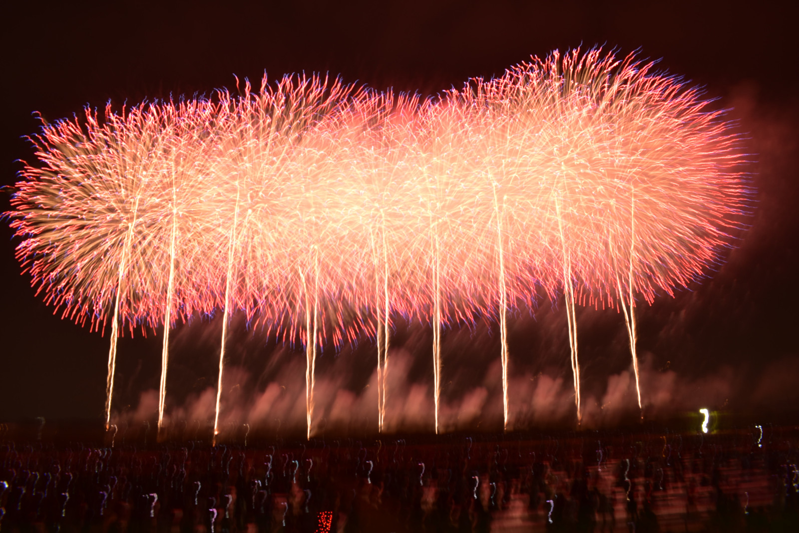 埼玉県鴻巣市で開かれた「こうのす花火大会」（2018年撮影）時事