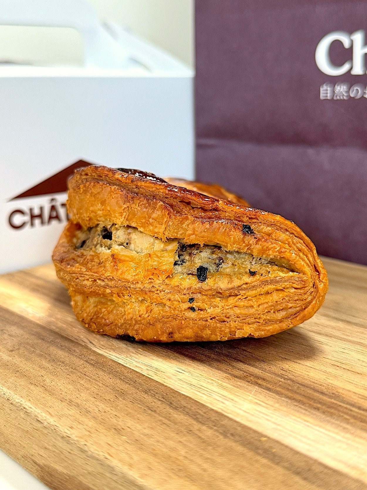 シャトレーゼのおすすめスイーツ『プレミアムアップルパイ』