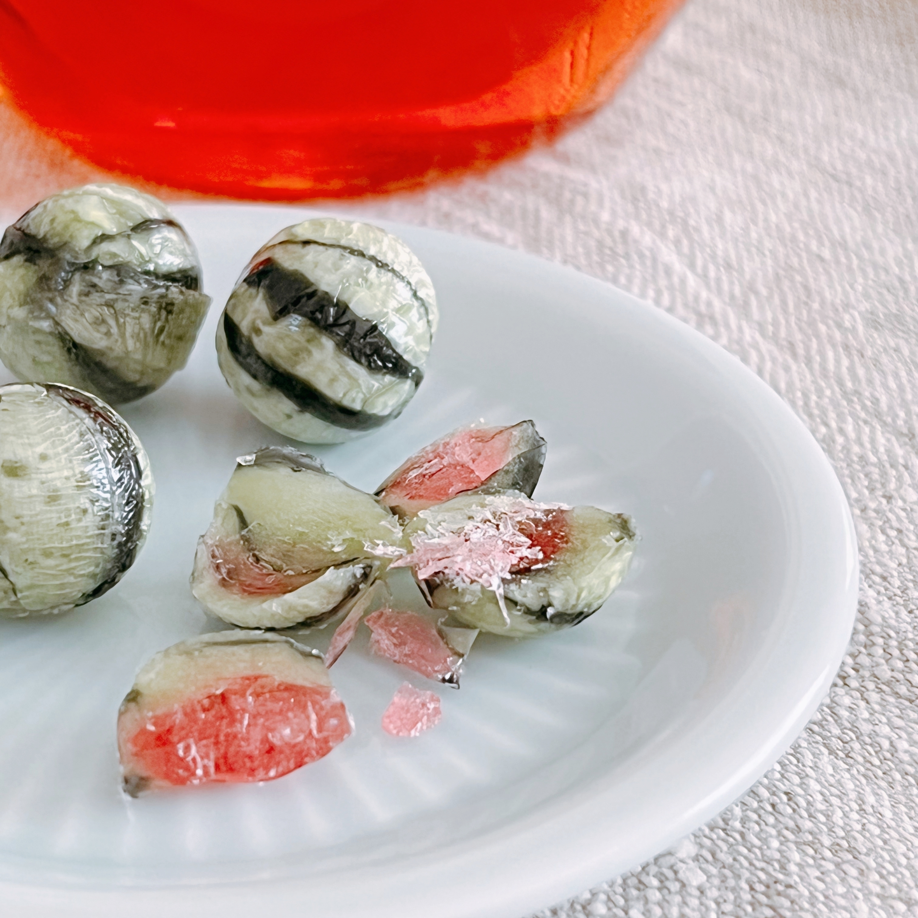 無印良品のおすすめお菓子「塩スイカ飴」