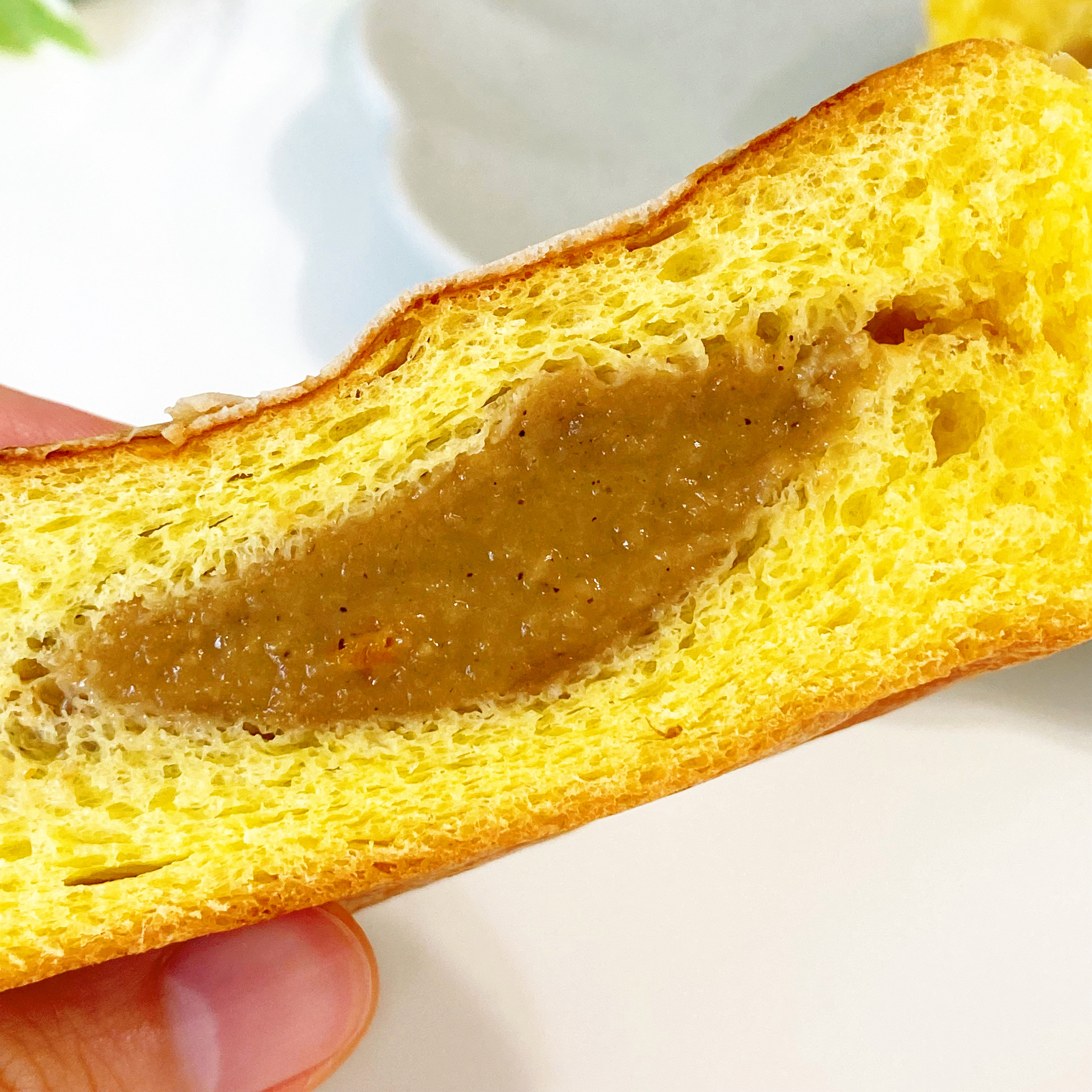 7-ELEVEN(セブン-イレブン)の絶品惣菜パン「焼きカレーパン2001年」