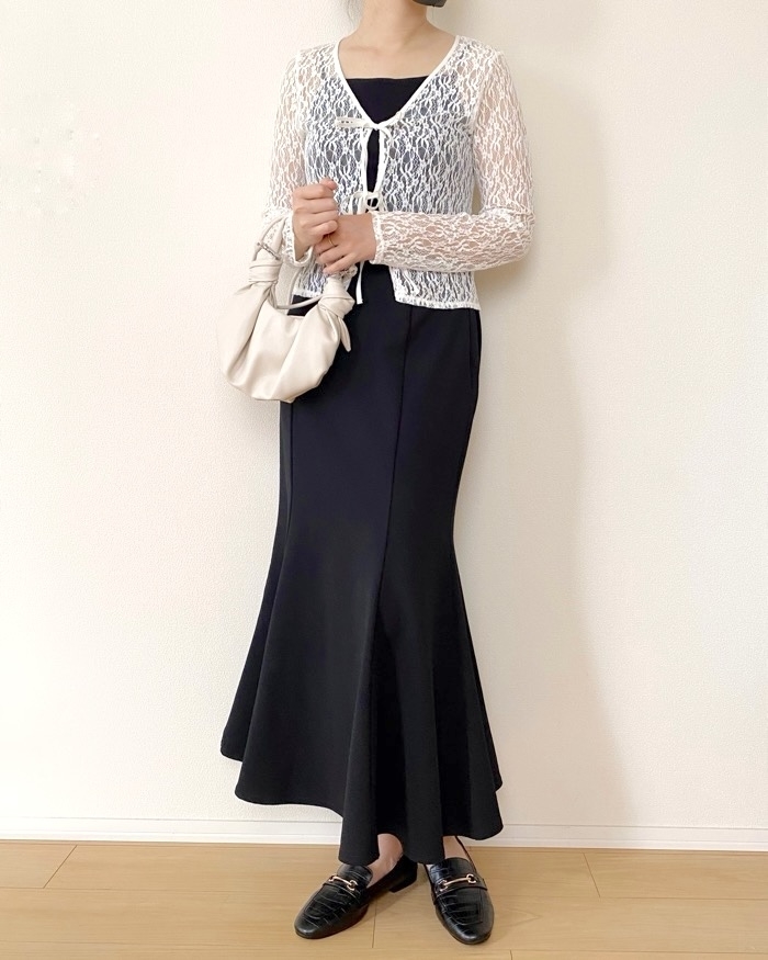 GU（ジーユー）のおすすめファッションアイテム「レースリボンカーディガン」のコーディネート