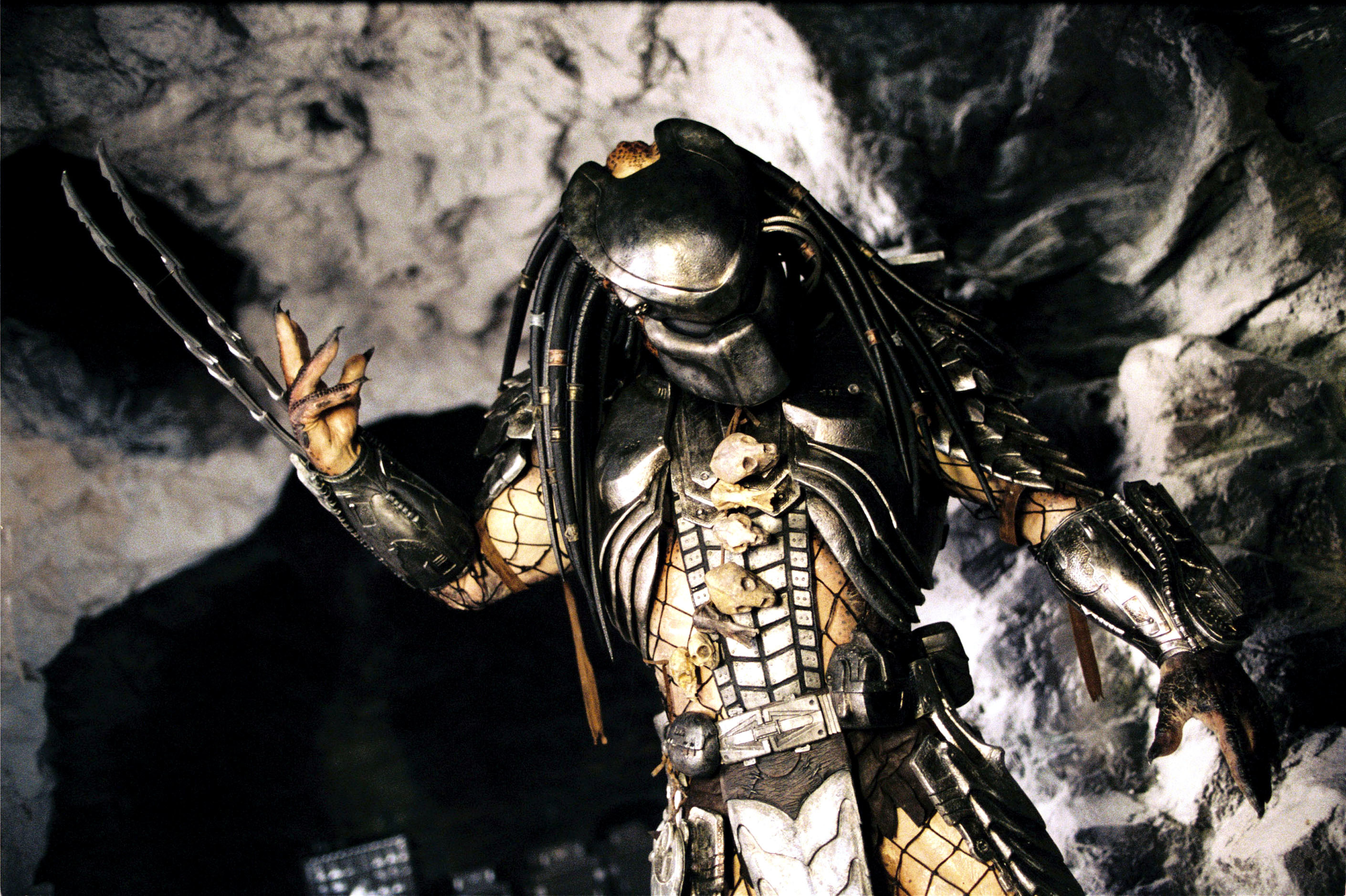 Predator in a cave setting in a scene from "Alien vs. Predator"