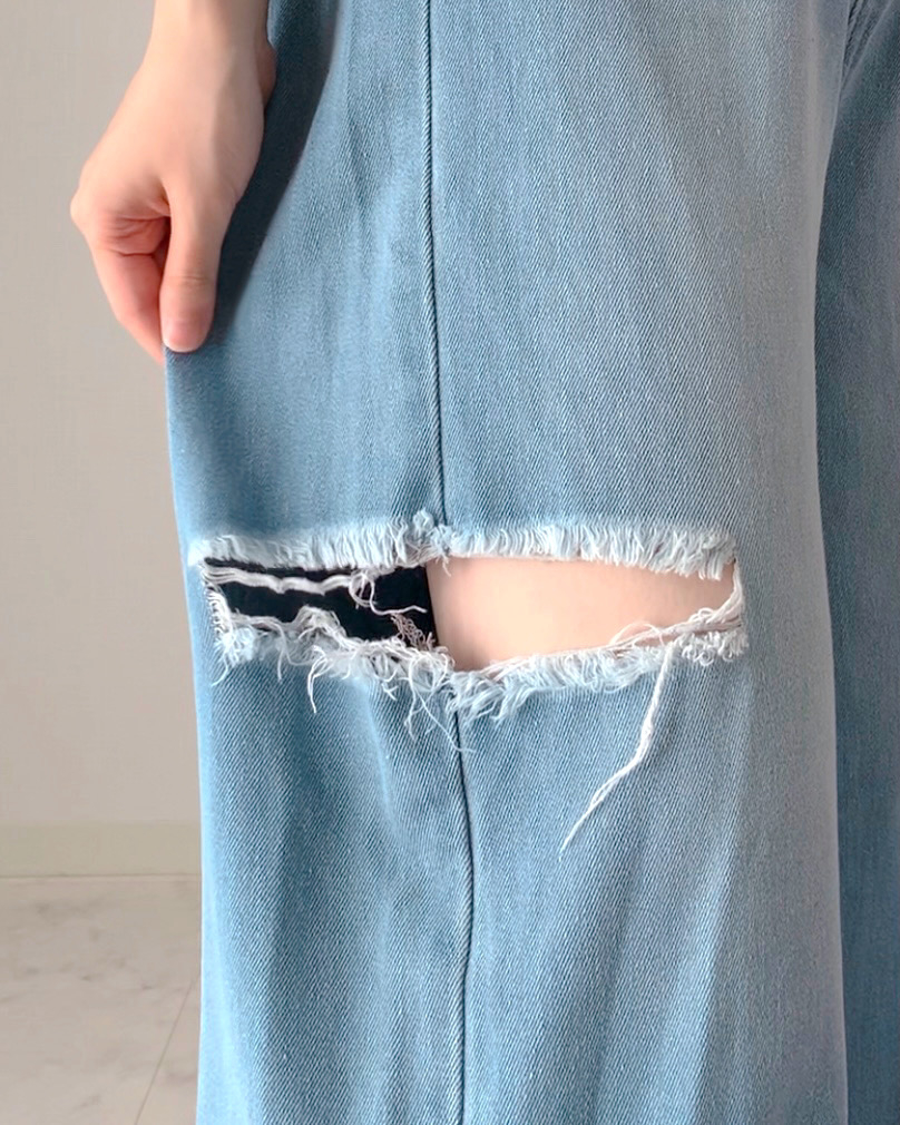 しまむらのおすすめファッションアイテム「TT＊サイドカットデニムP」