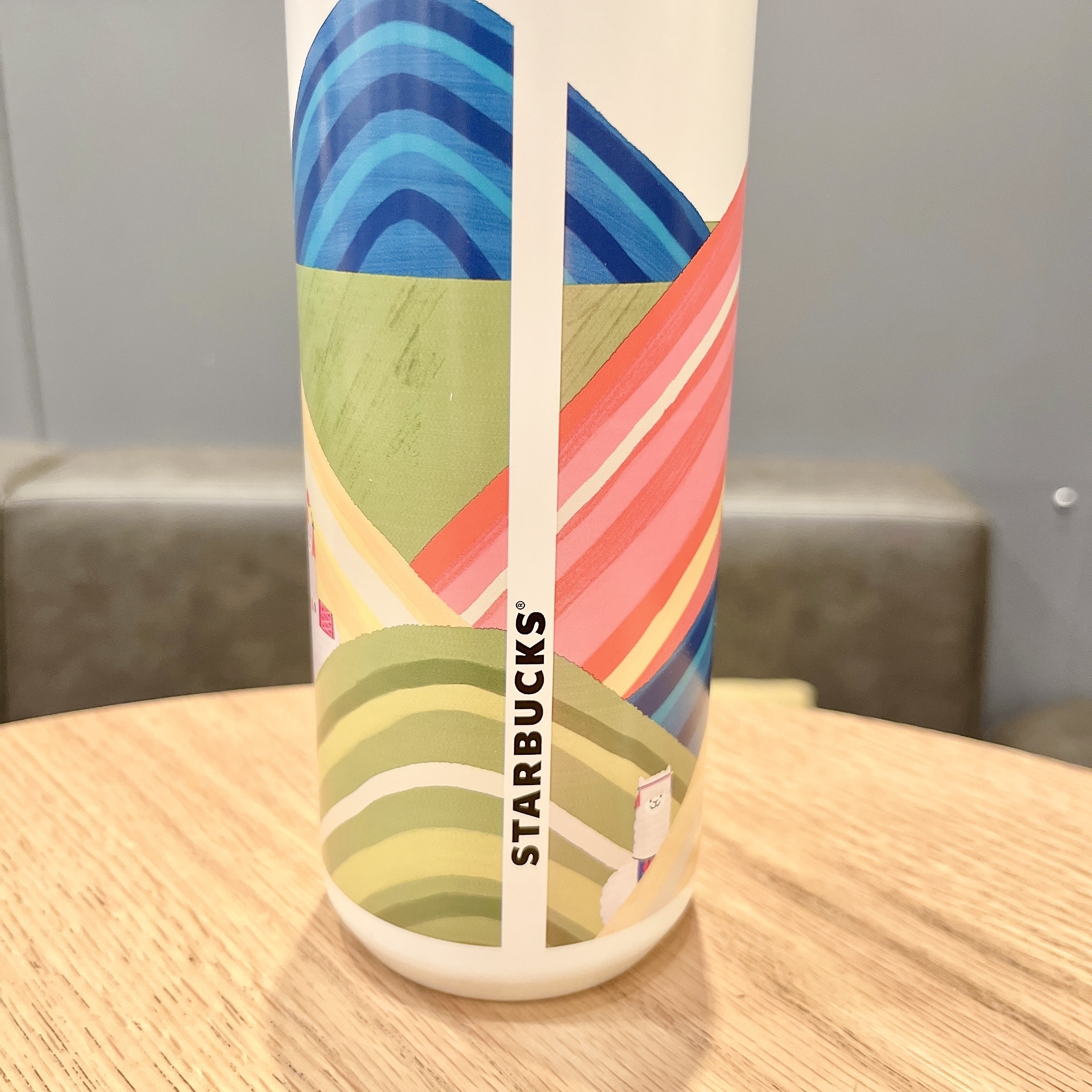 Starbucks Coffee(スターバックス コーヒー)のおすすめ新作ボトル「ステンレスボトルアルパカ591ml」