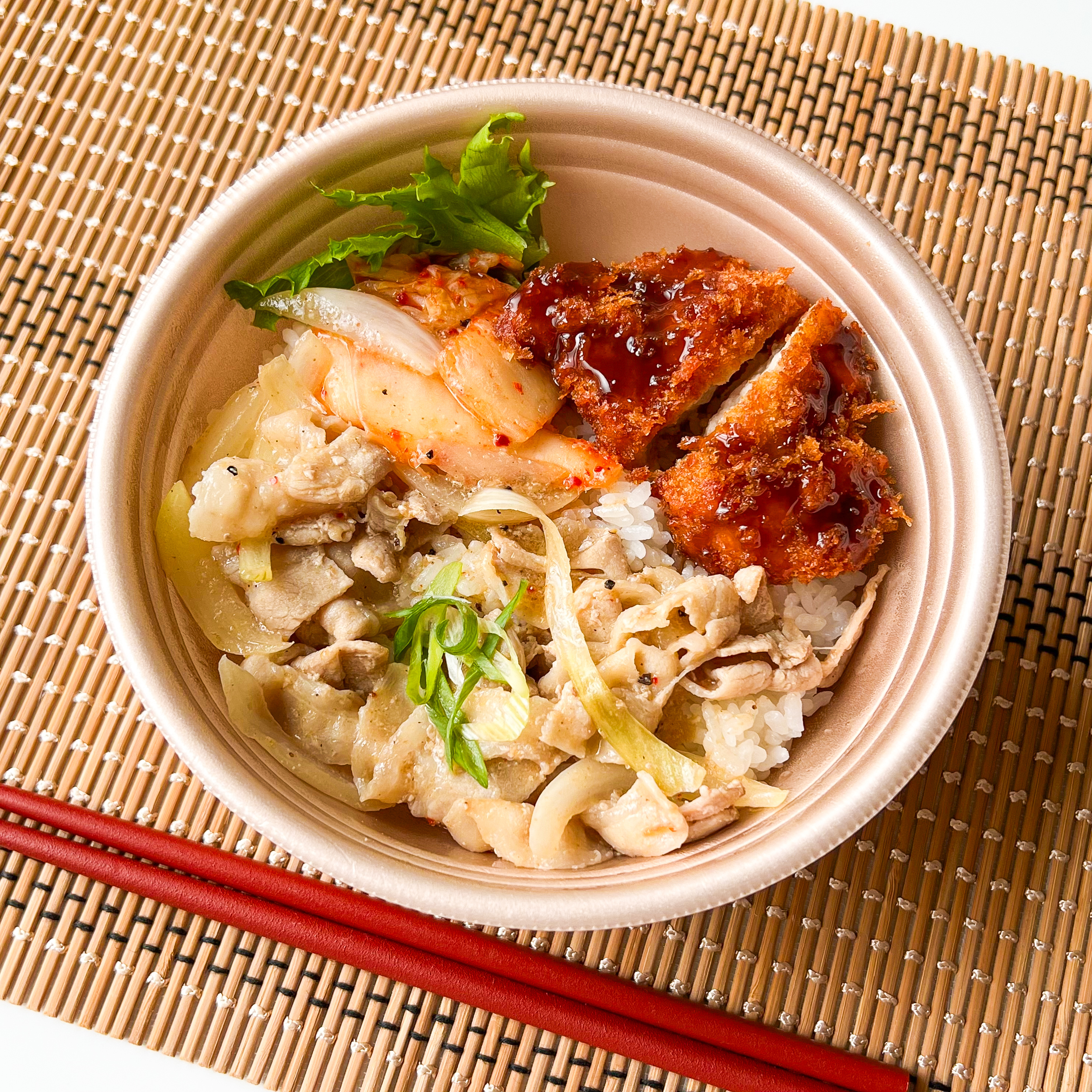 ほっかほっか亭のおすすめ弁当「ねぎ塩豚カルビ丼」