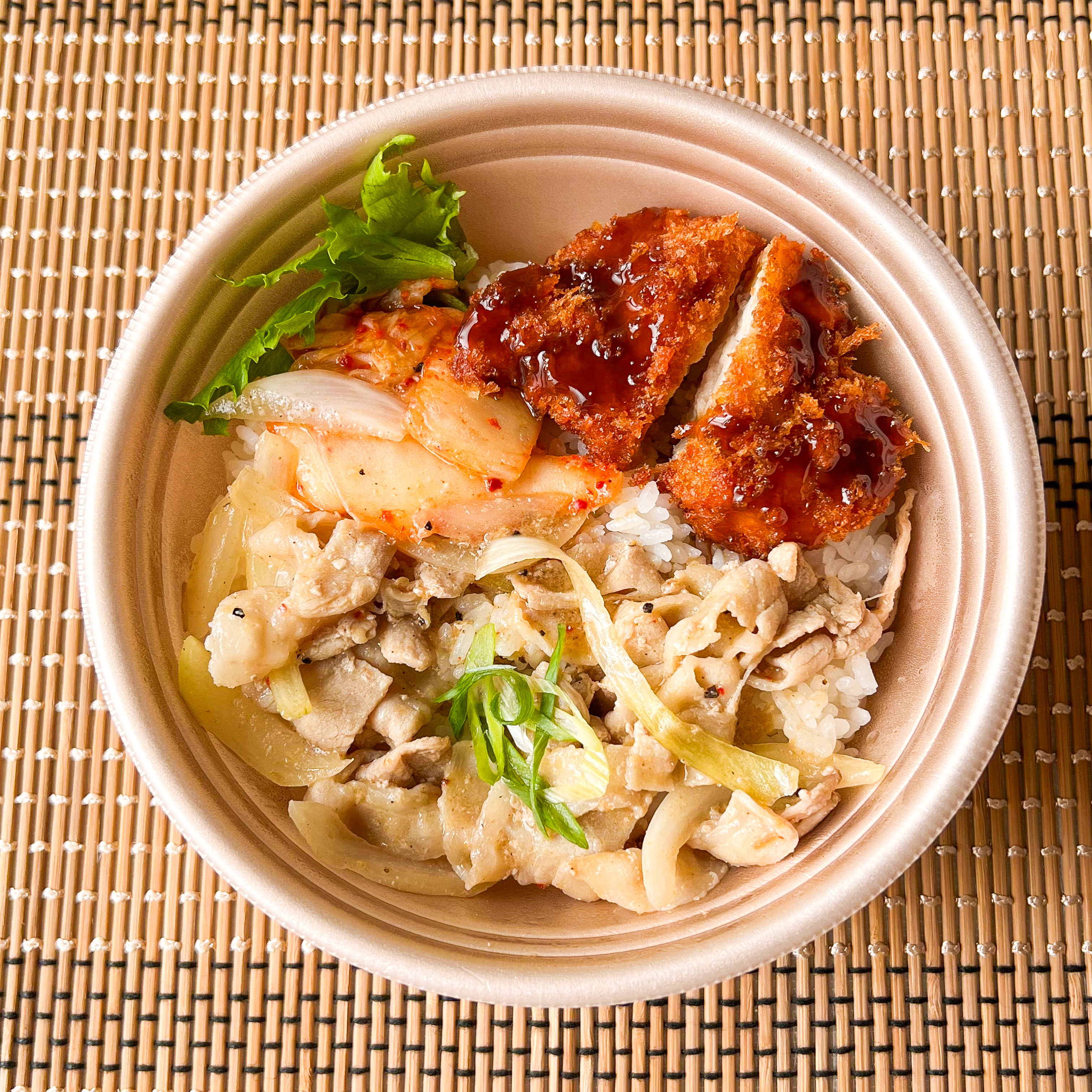 ほっかほっか亭のおすすめ弁当「ねぎ塩豚カルビ丼」