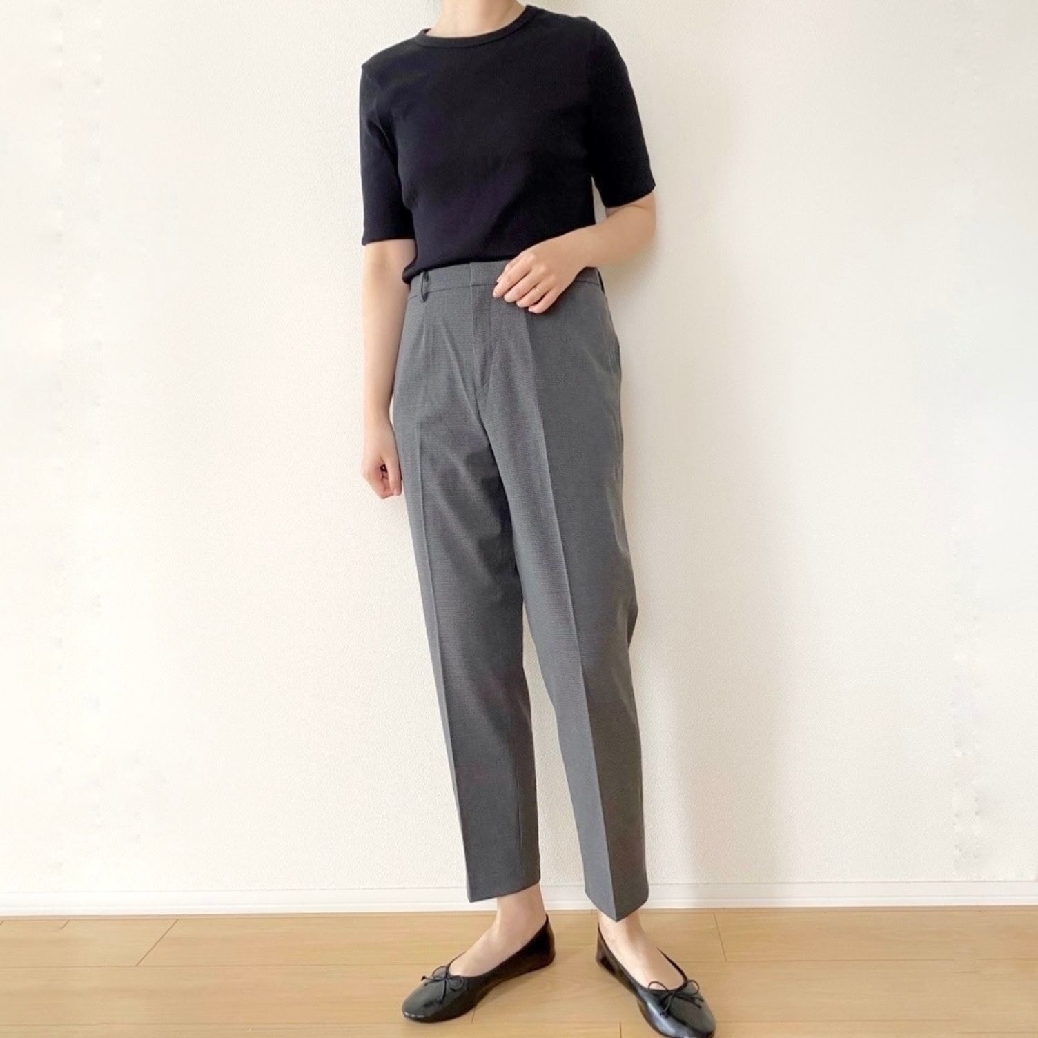 ユニクロのおすすめ商品「スマートアンクルパンツ」