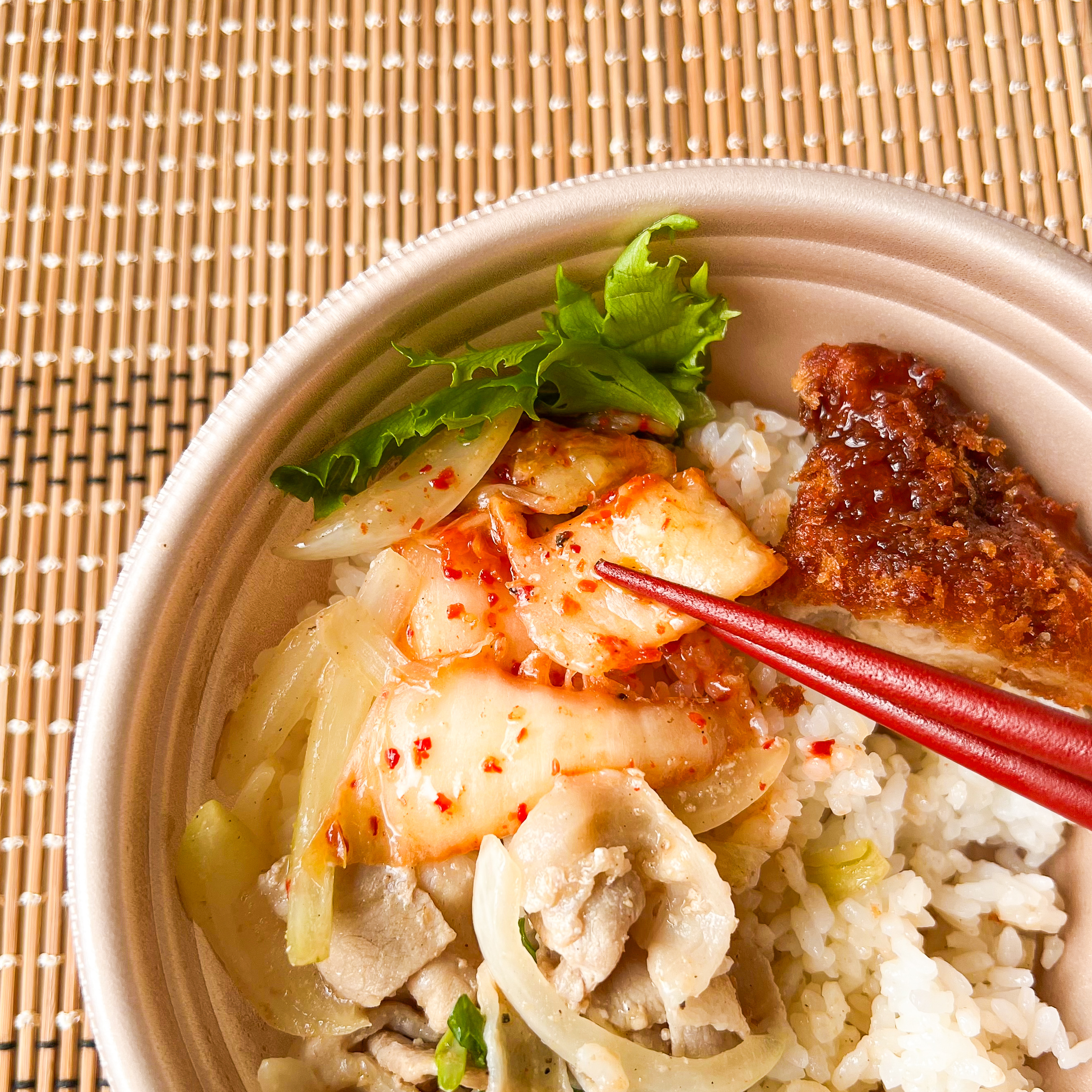 ほっかほっか亭のおすすめ弁当「ねぎ塩豚カルビ丼」