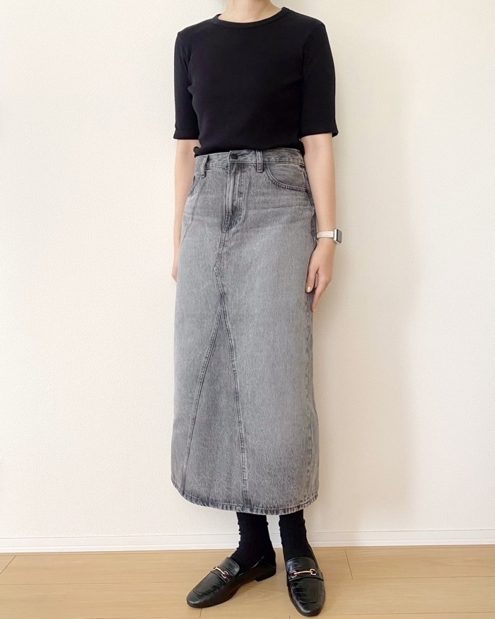 ユニクロのおすすめアイテム「デニムパネルロングスカート」