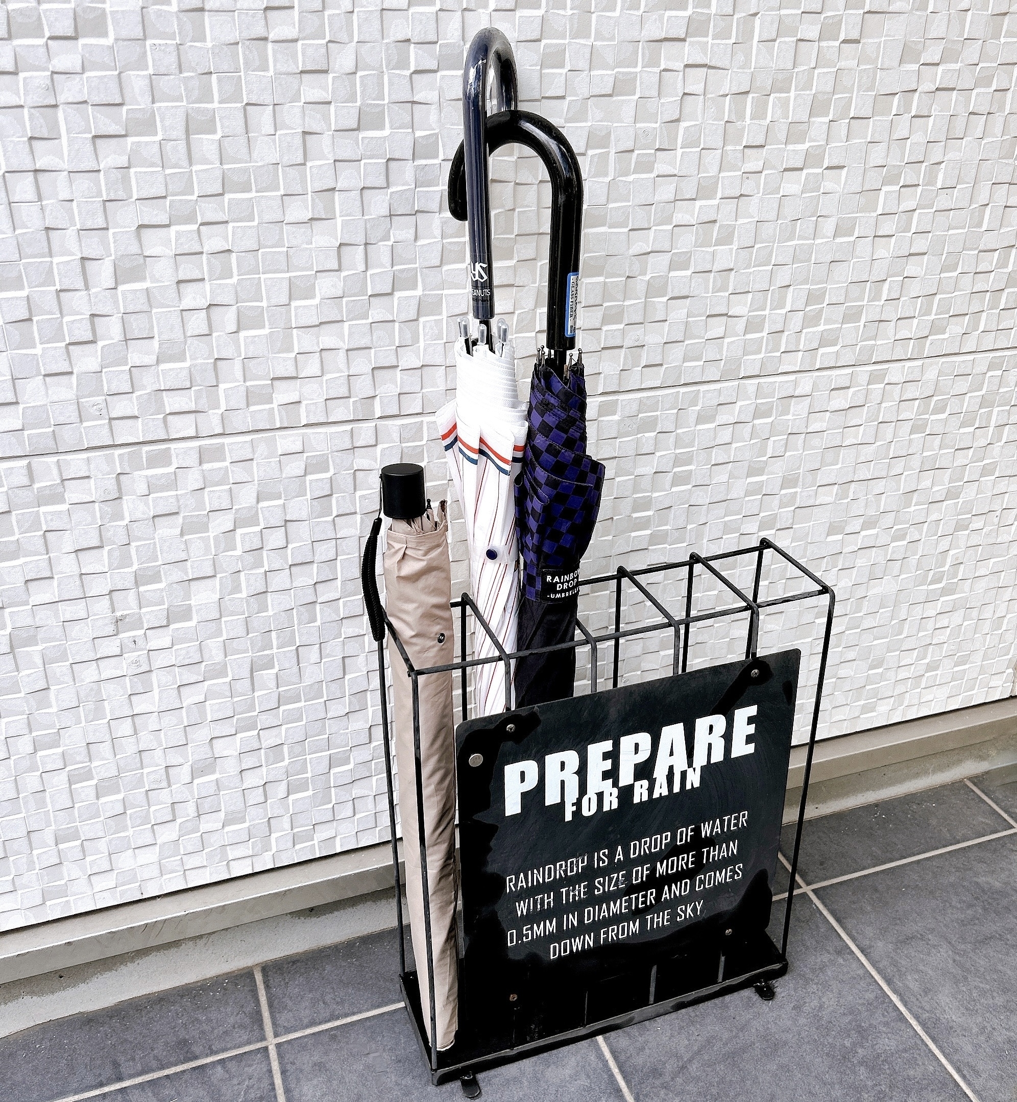 無印良品のおすすめ生活雑貨「晴雨兼用 2通りにたためる 折りたたみ傘」