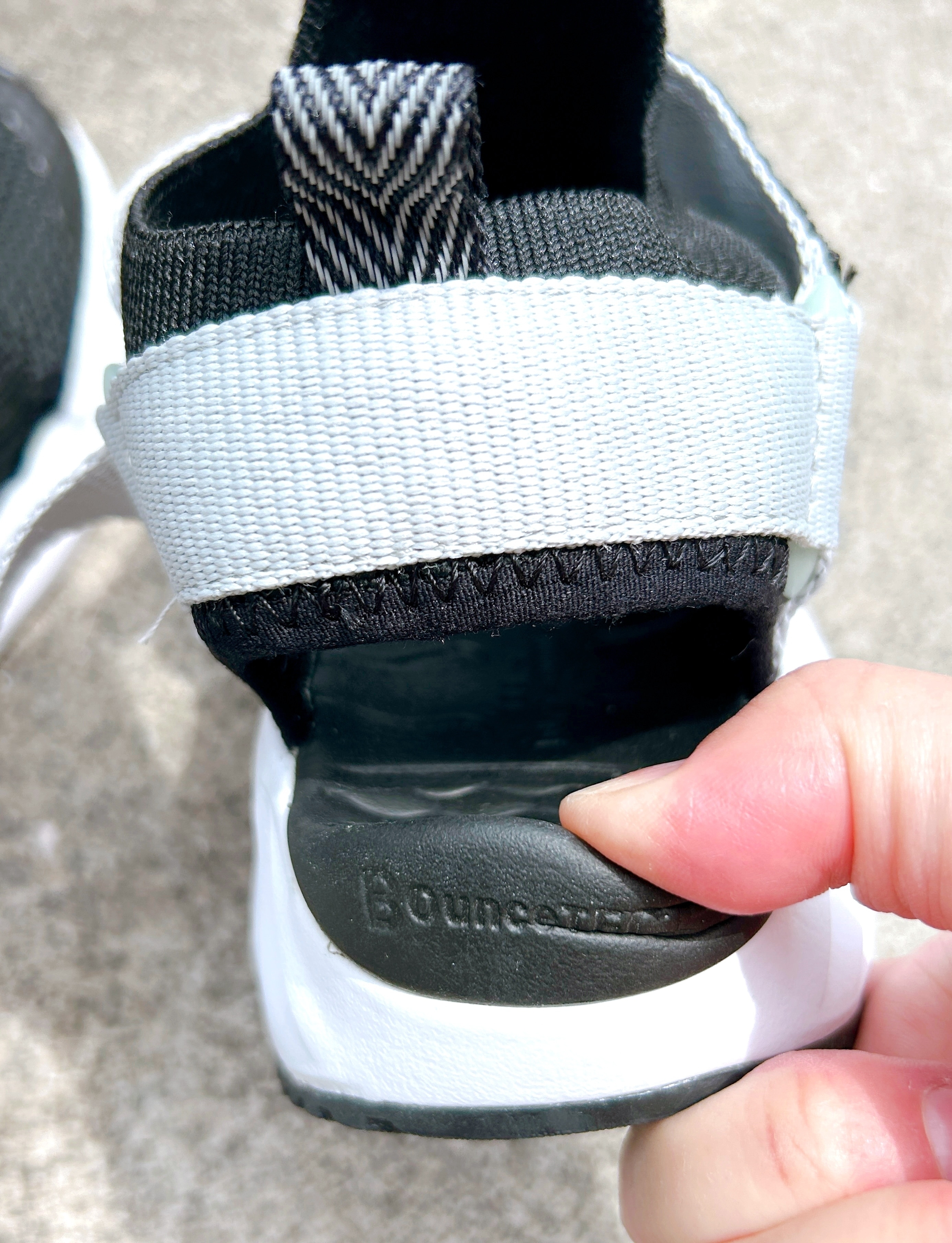 ワークマンのおすすめアイテム「走れるジョグサンダル」