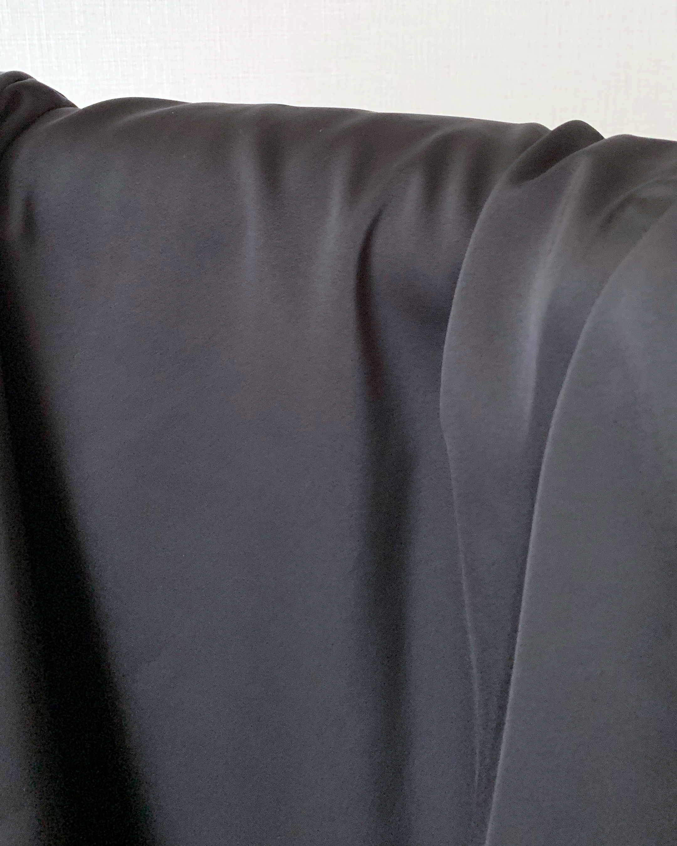 GU(ジーユー)のおすすめファッションアイテム「サテンキャミソールワンピース+E」